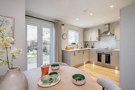 3 bedroom end terrace