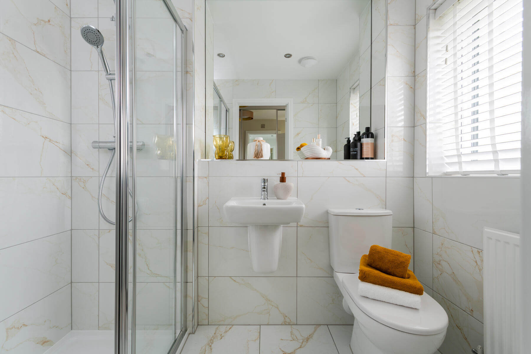 En suite of the Byrneham