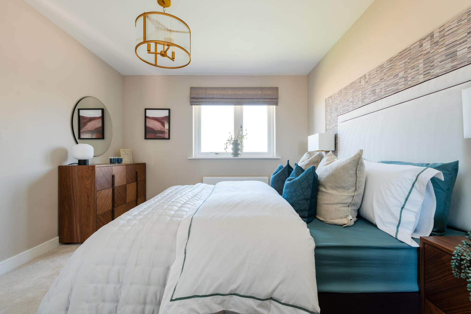 Bedroom 4 of the Kitchen