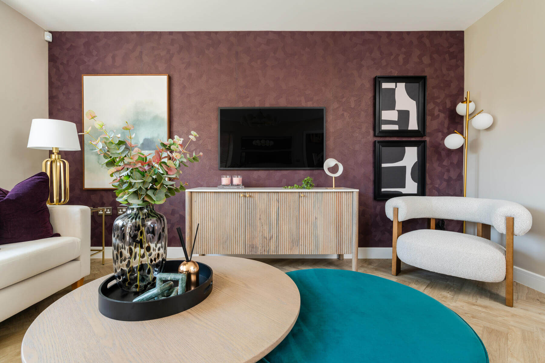 Lounge of the Kitchen