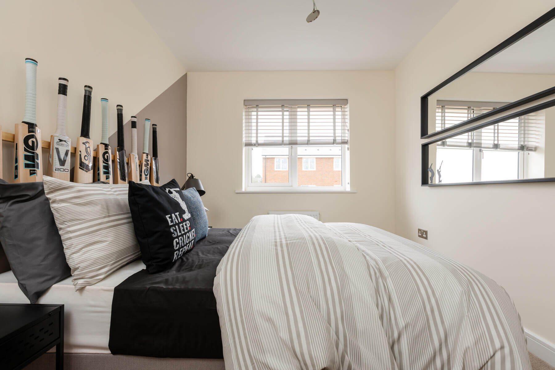 Bedroom 4 of the Marford