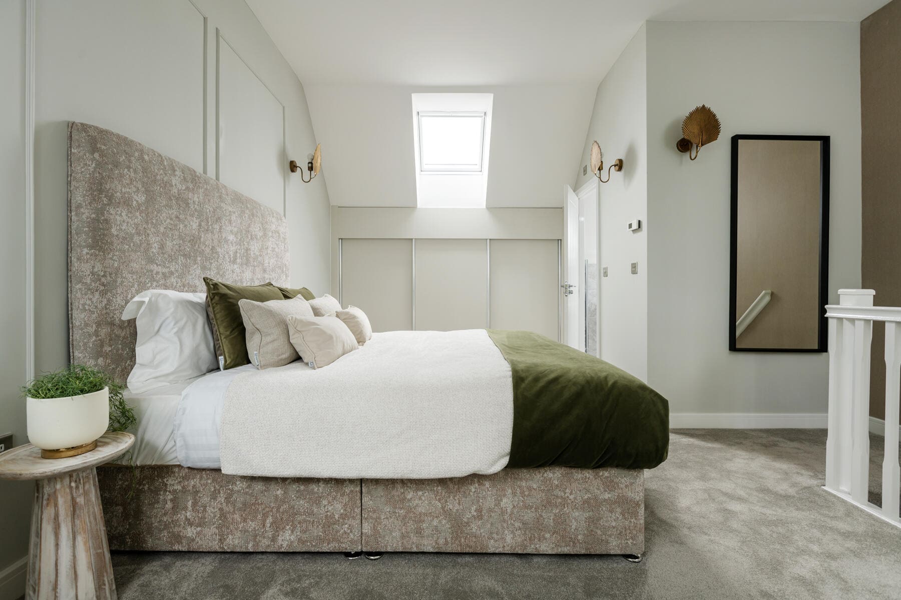 King-size bed and wardrobes