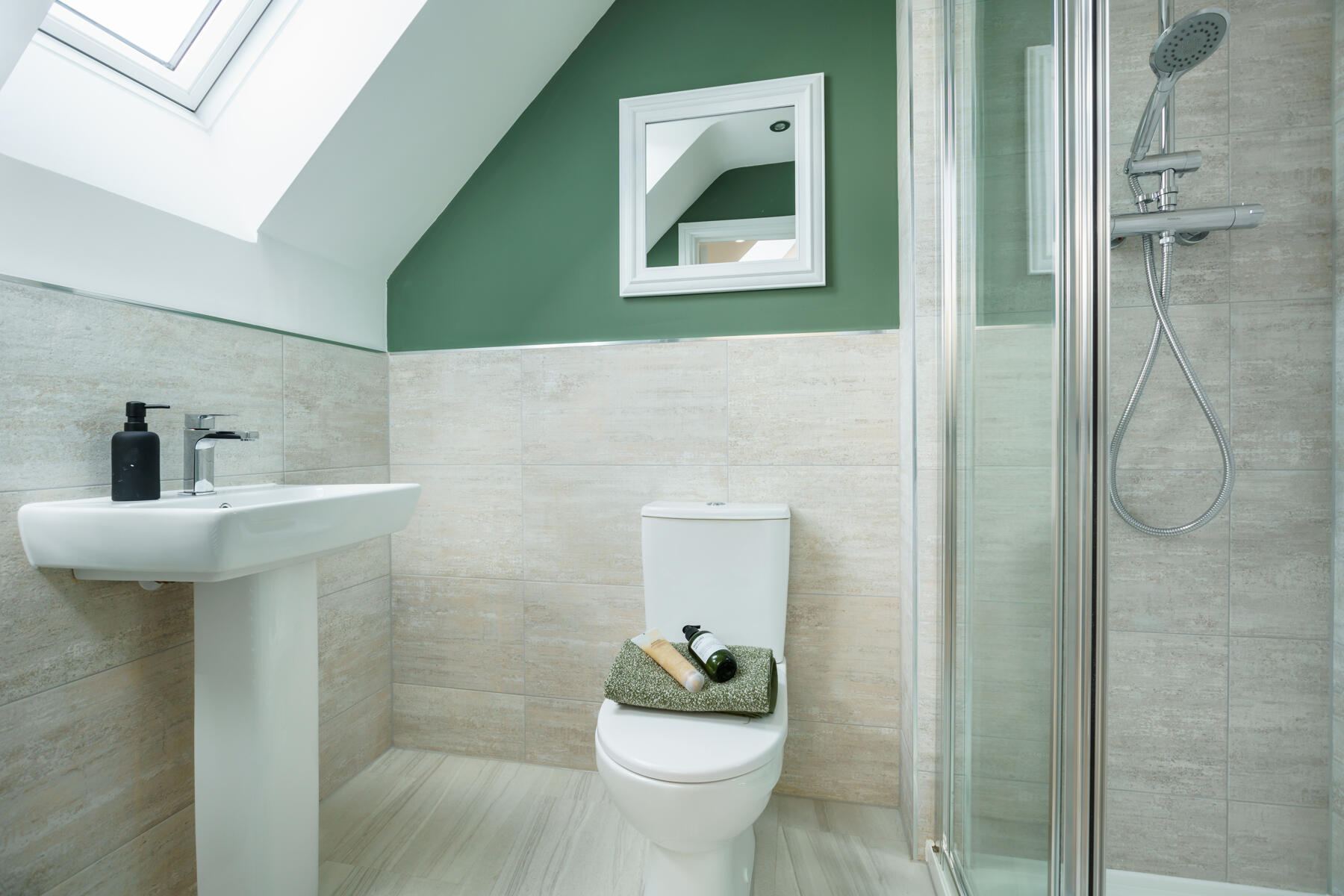 En suite shower room