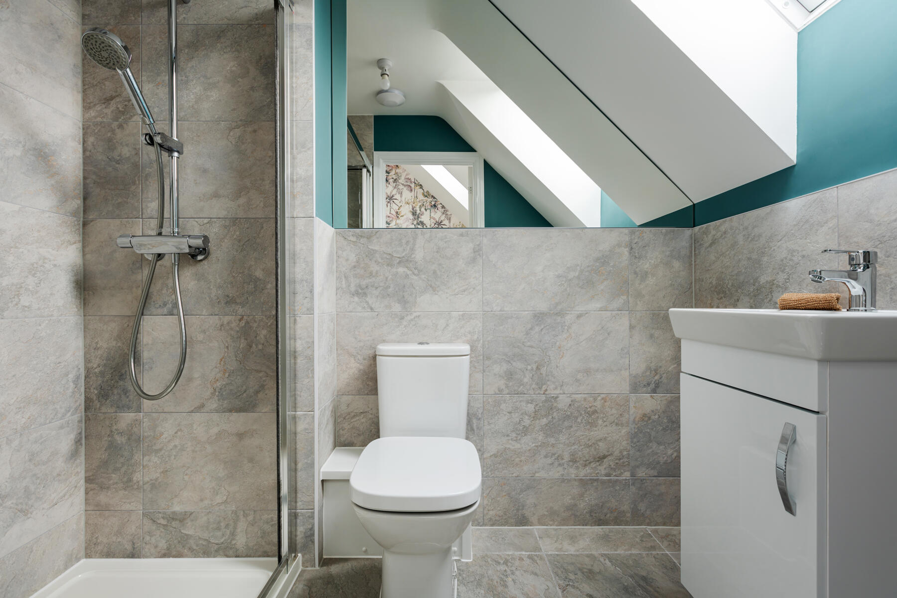 En-suite shower room