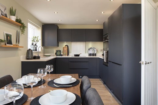 3 bedroom end terrace