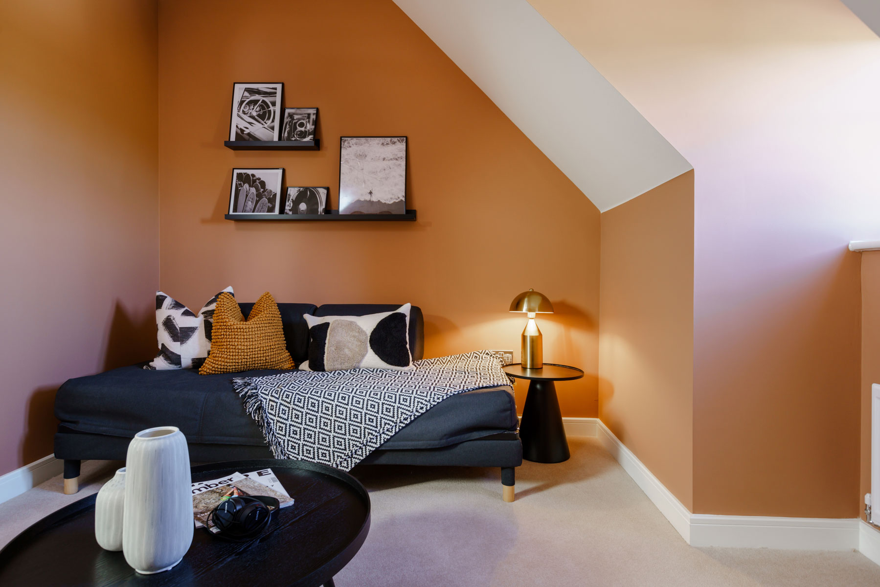 Bedroom 3 with day bed