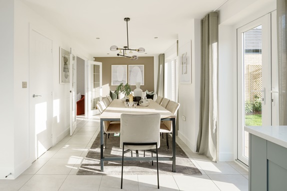 5 bedroom detached