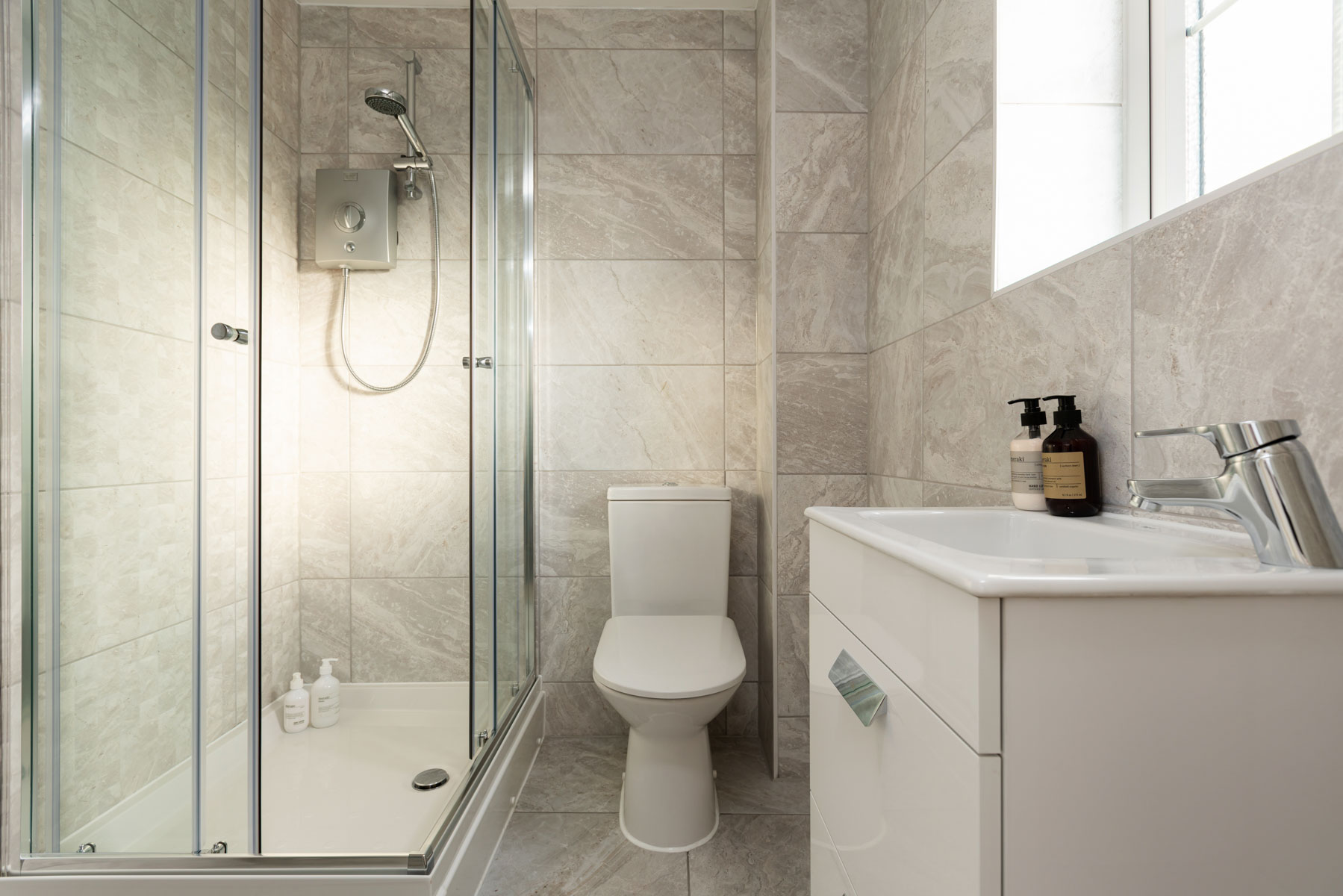 En suite shower room