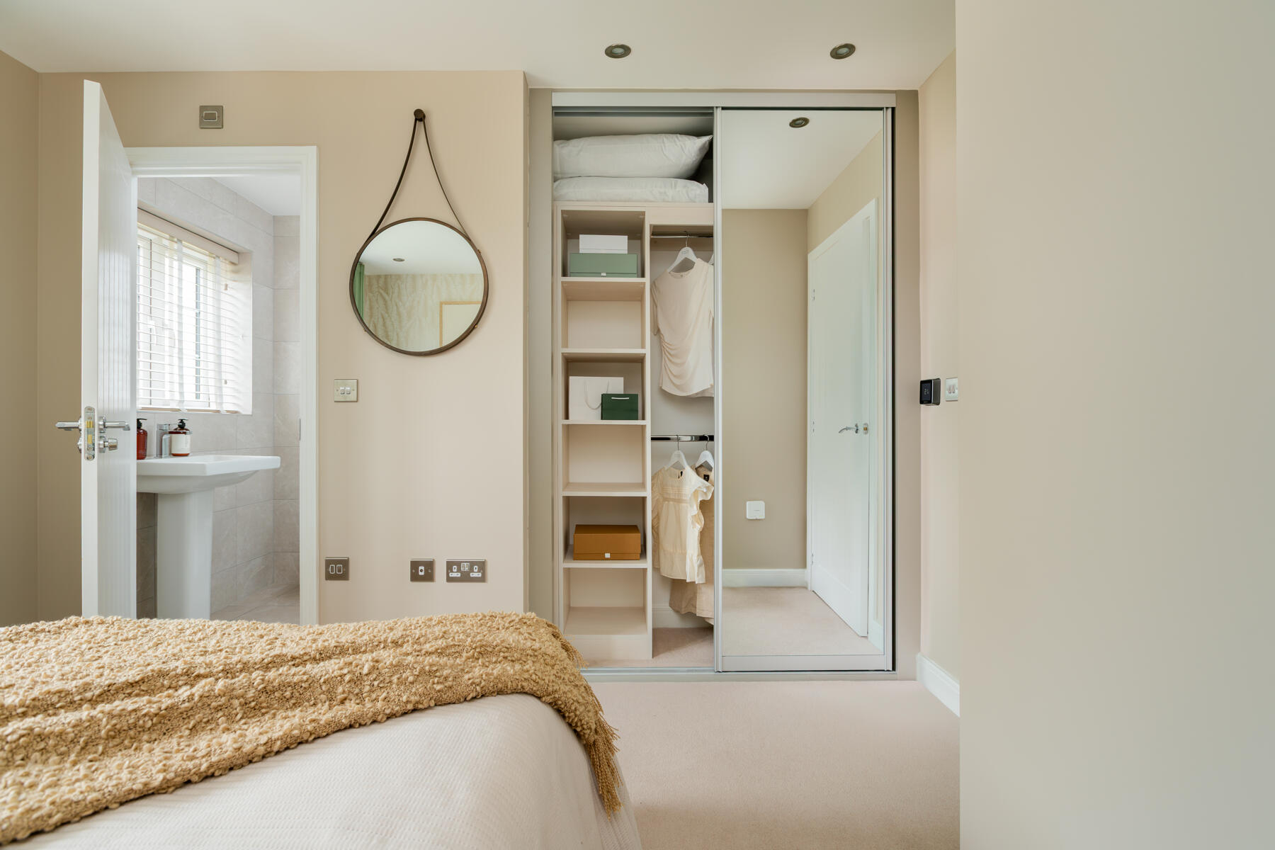 Bedroom 1a
