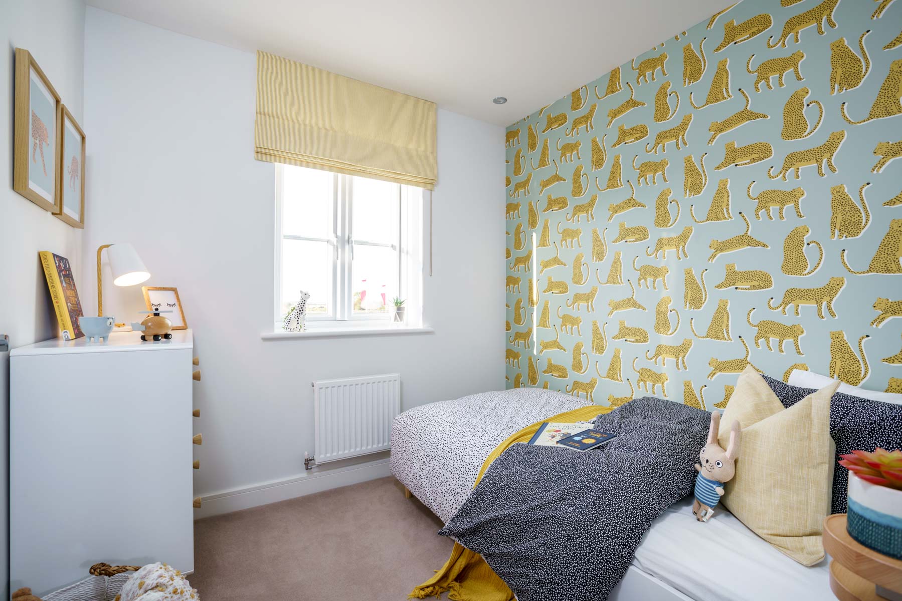 Bedroom 4 with single bed