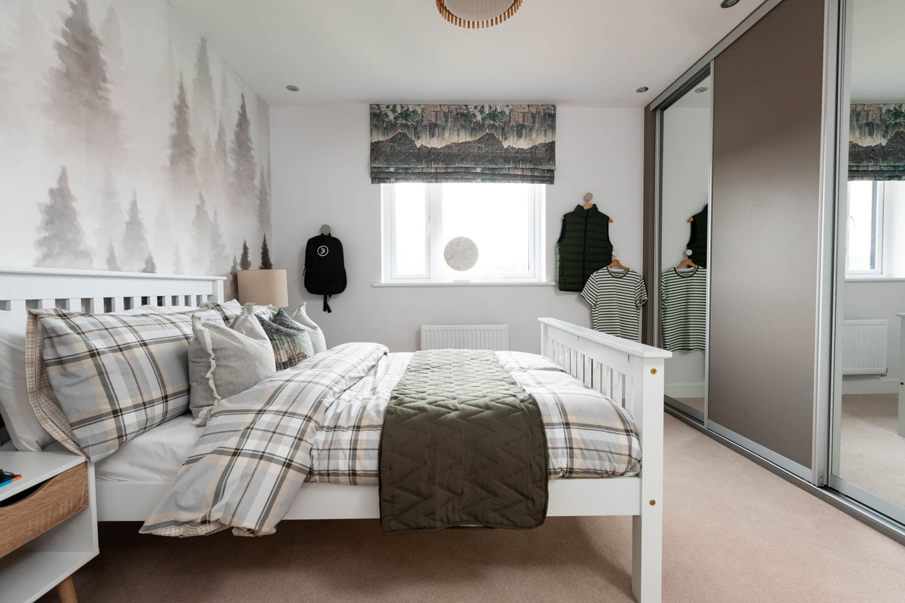 Double bed and wardrobe