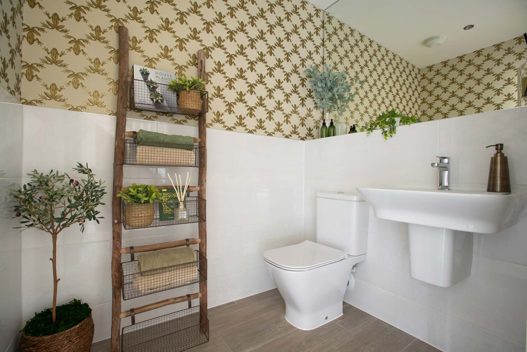 Downstairs toilet and sink