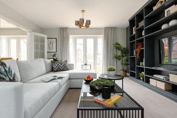 5 bedroom detached