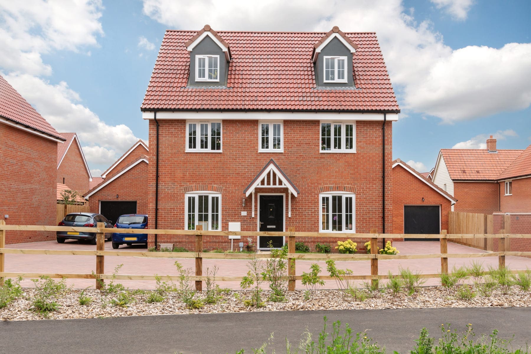 3 storey home on private drive