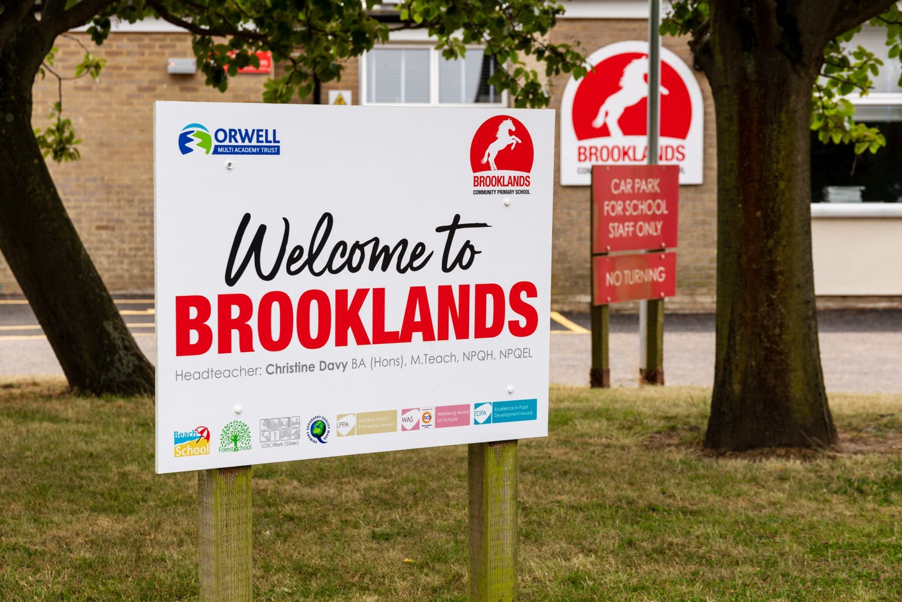Brooklands primary school
