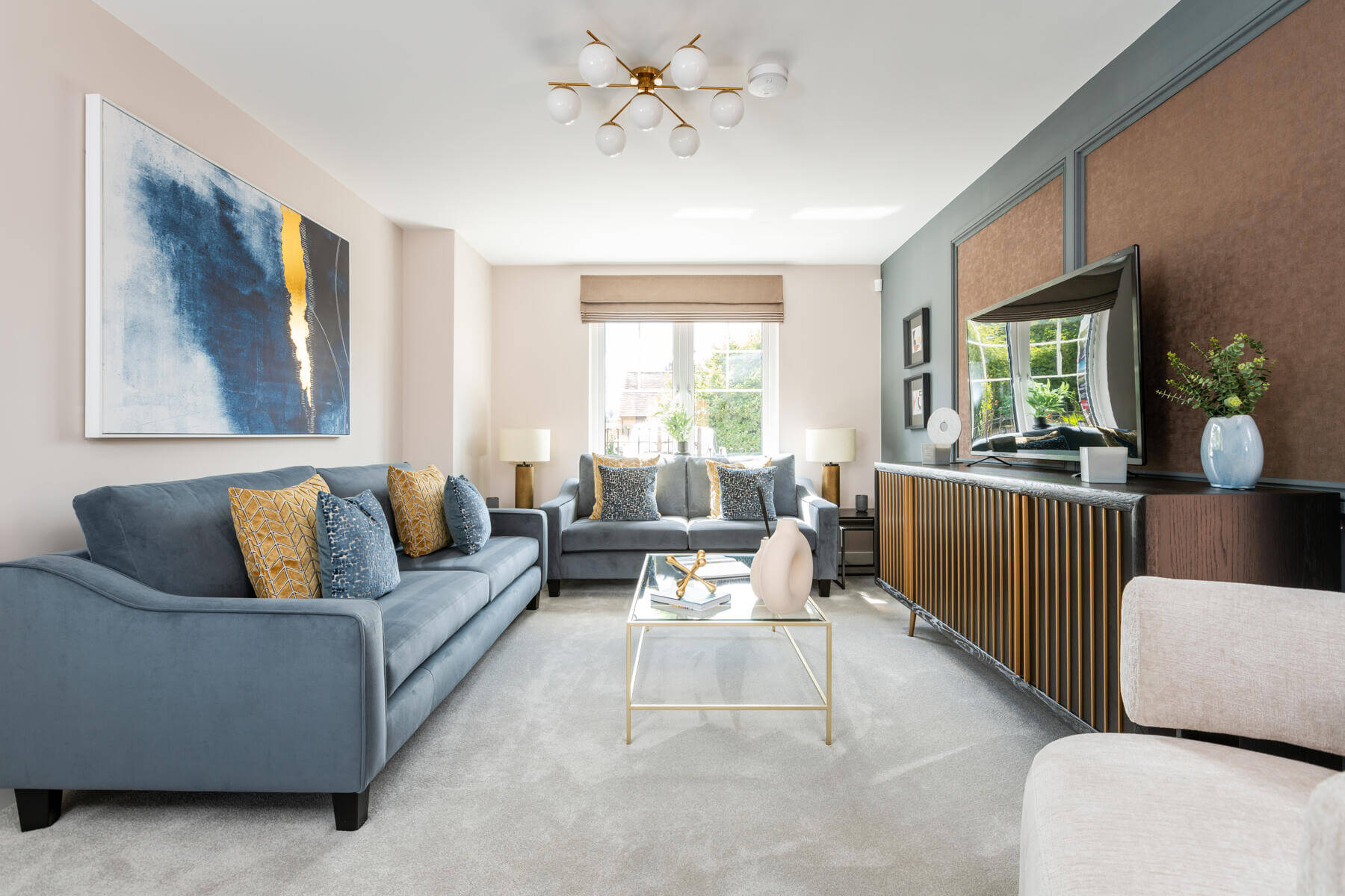 Lounge of the Henford