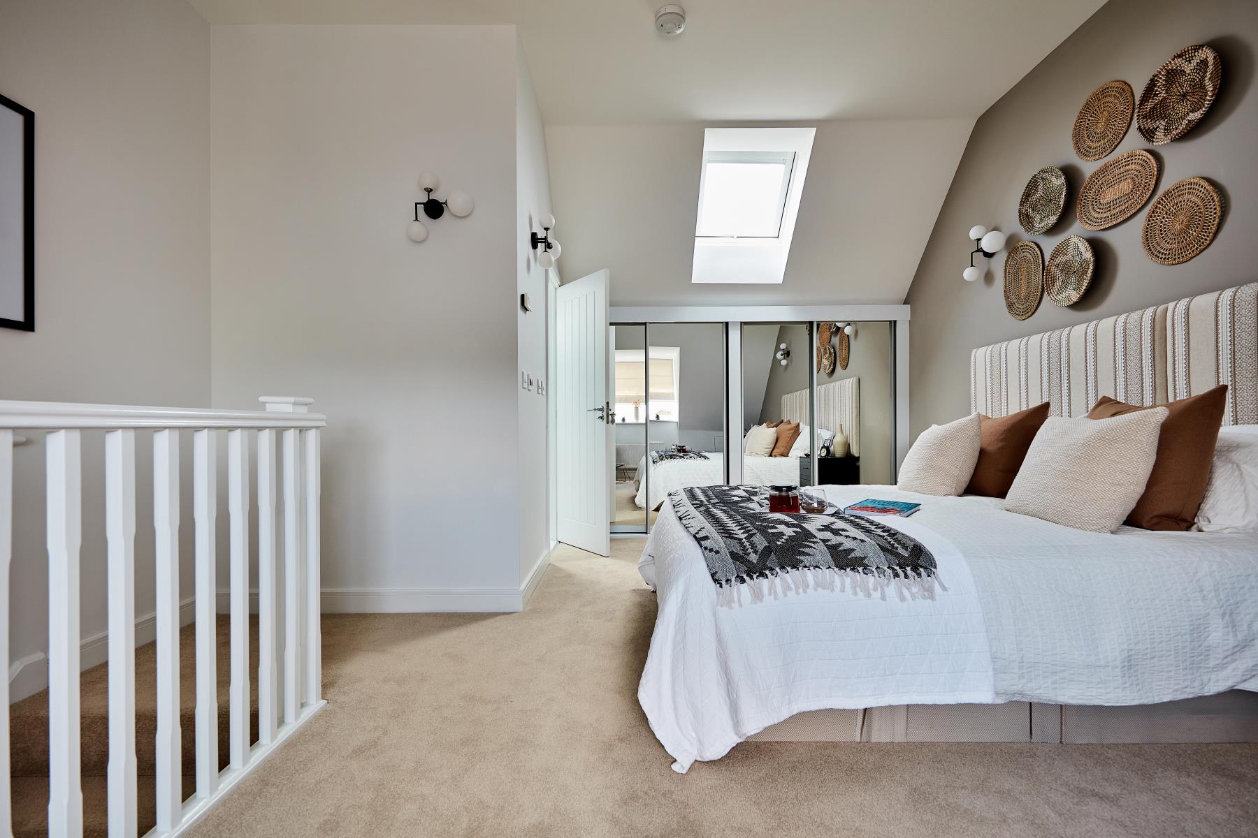 King size bedroom with storage