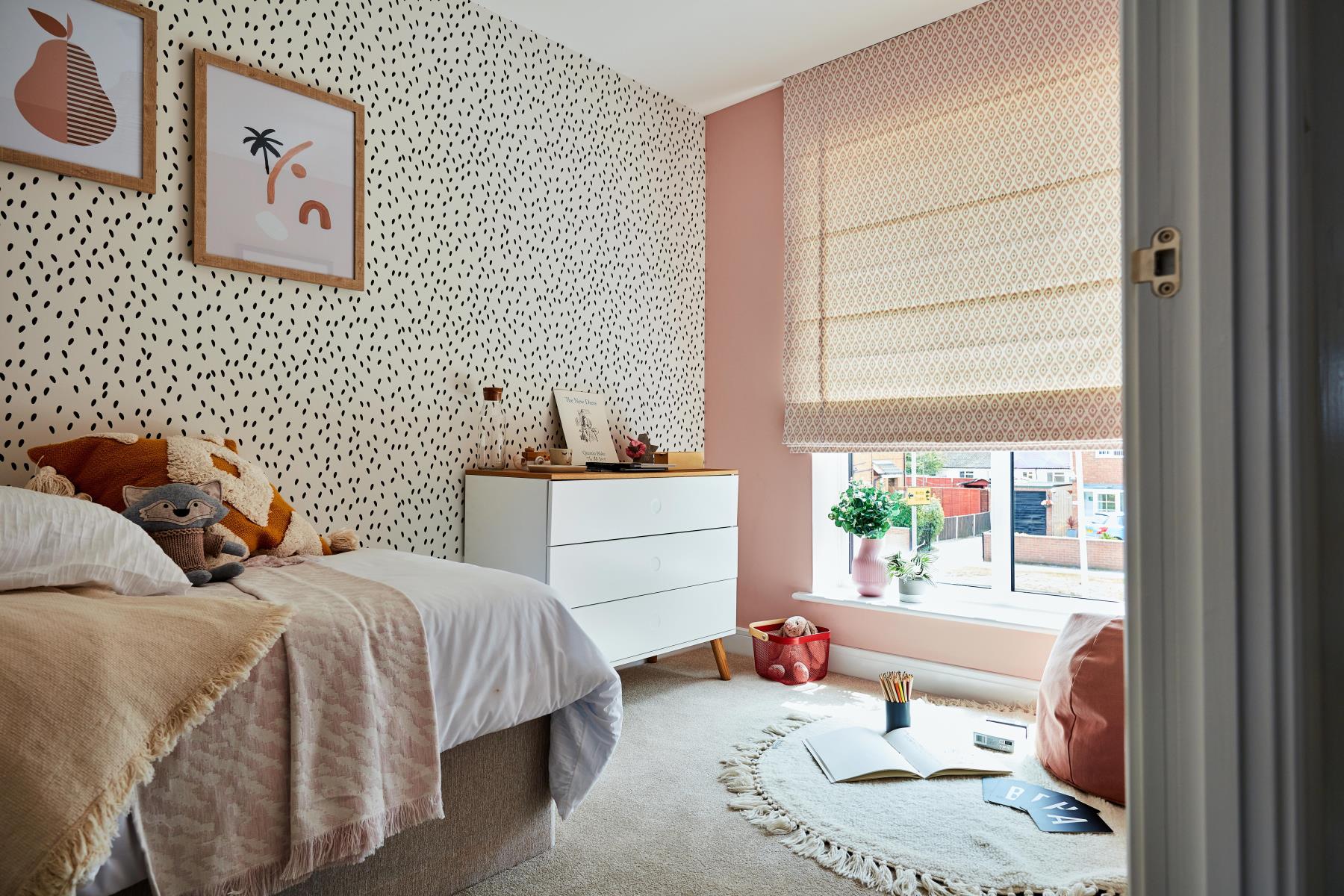 Double room with space for storage