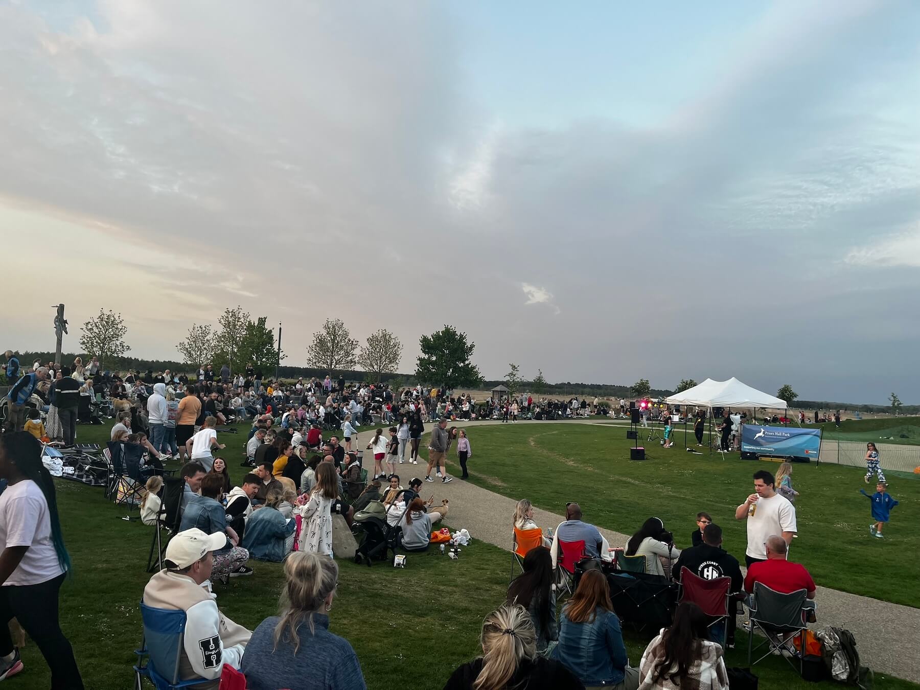 Weldon Manor Fizzy Friday