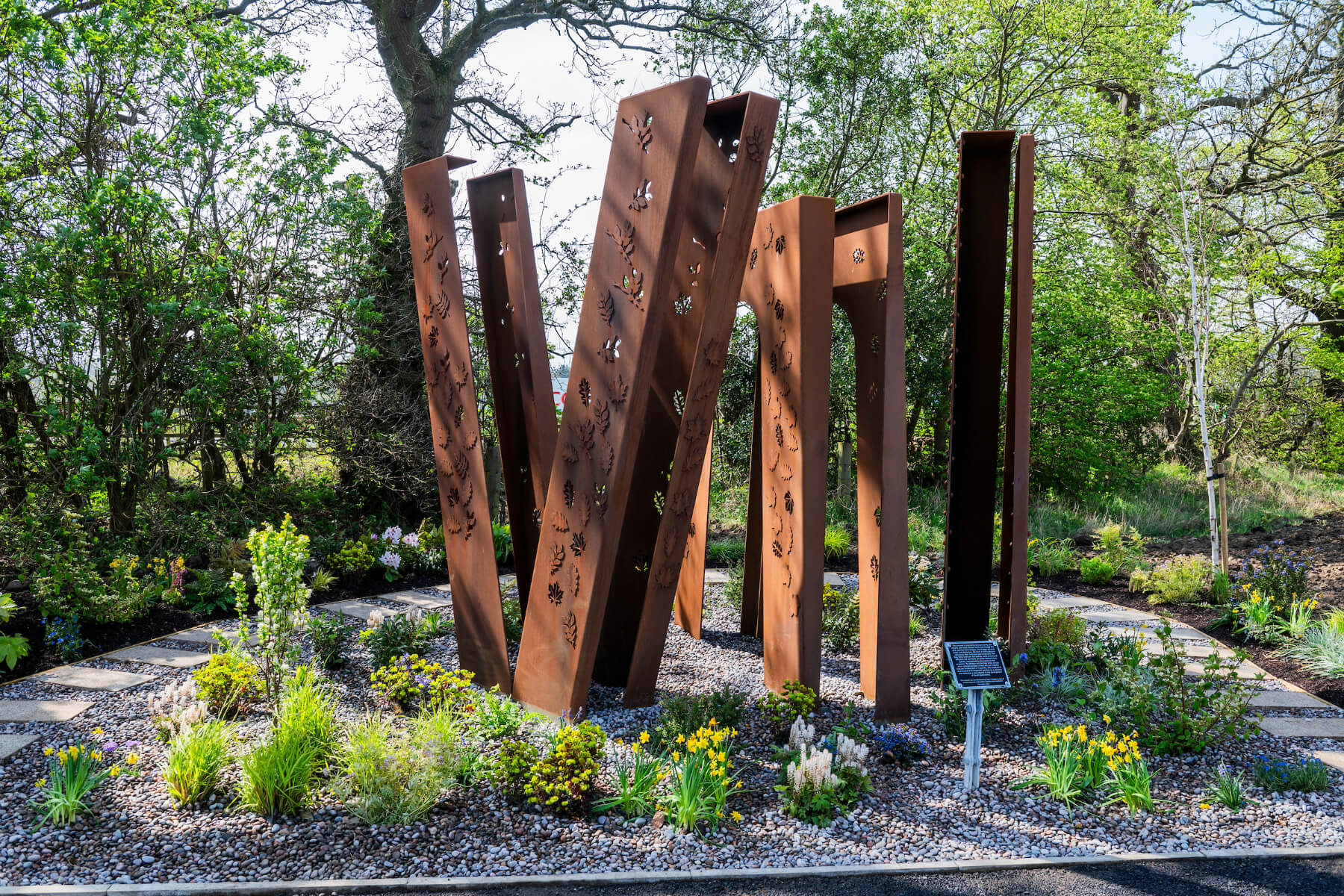 The new art sculpture at Hawthorn Gardens.