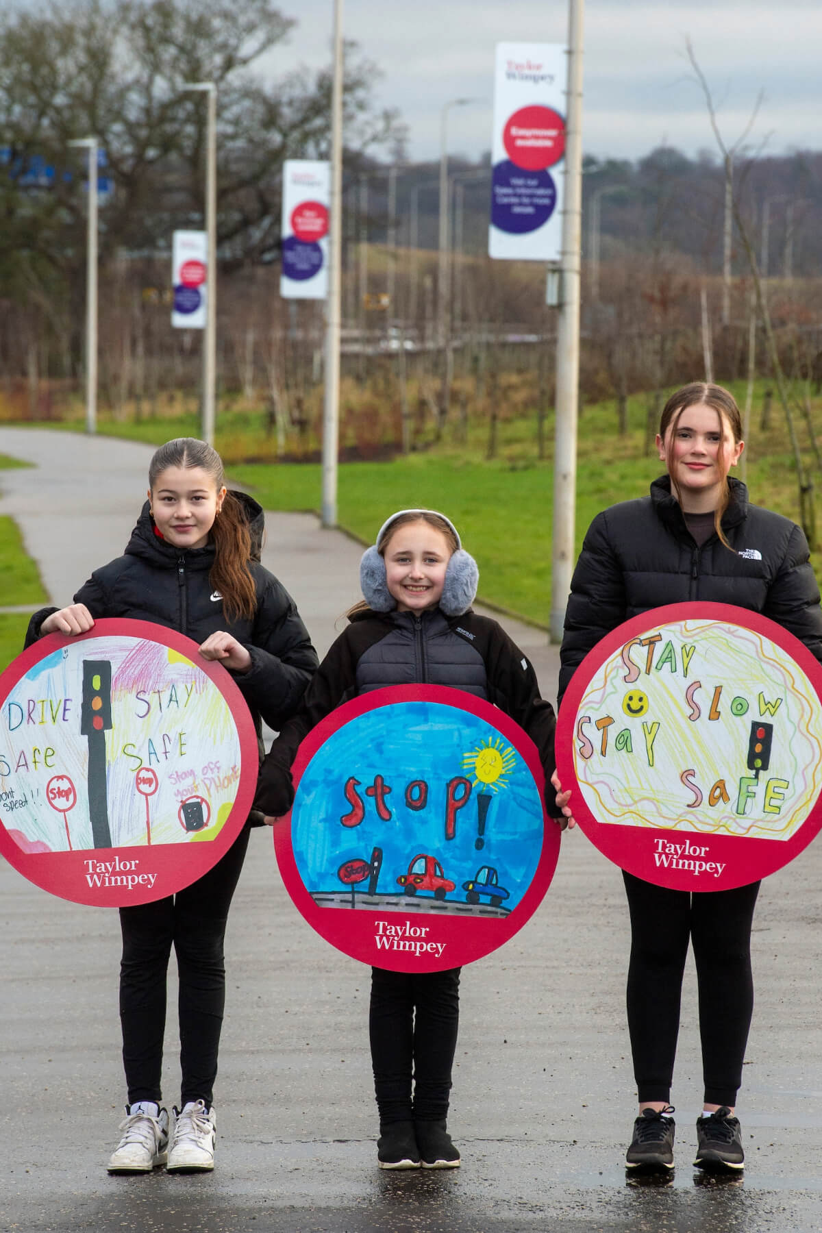 Hawthorn Gardens Speed Signs