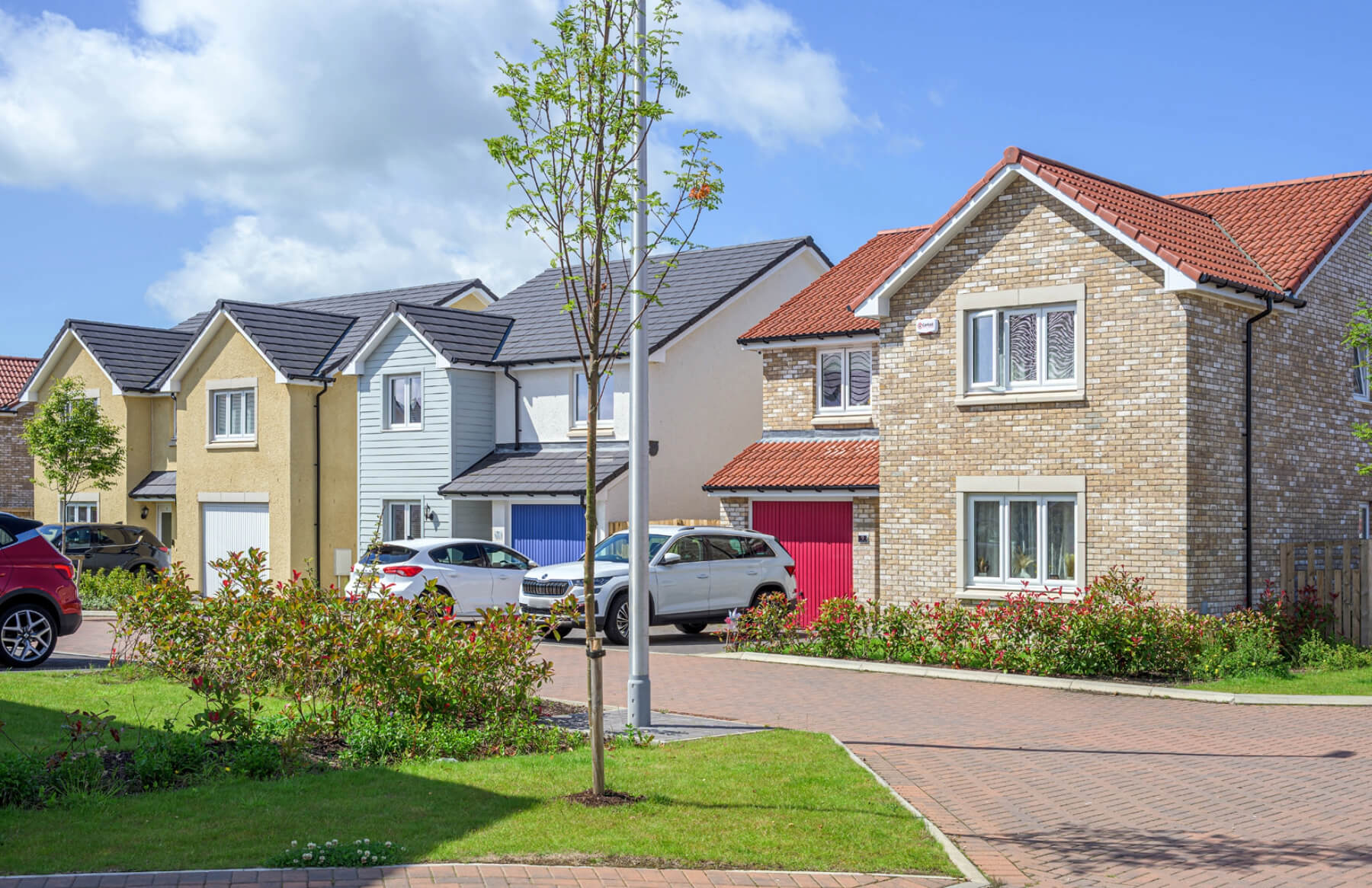 Calderwood Street Scene