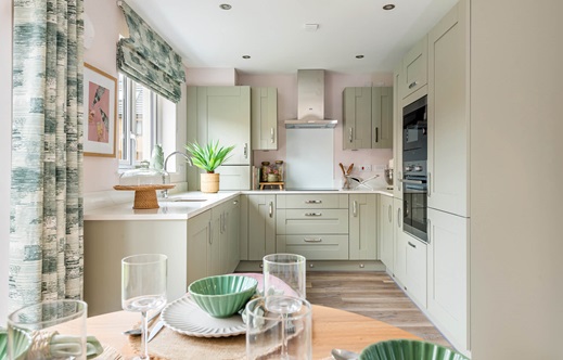 3 bedroom end terrace