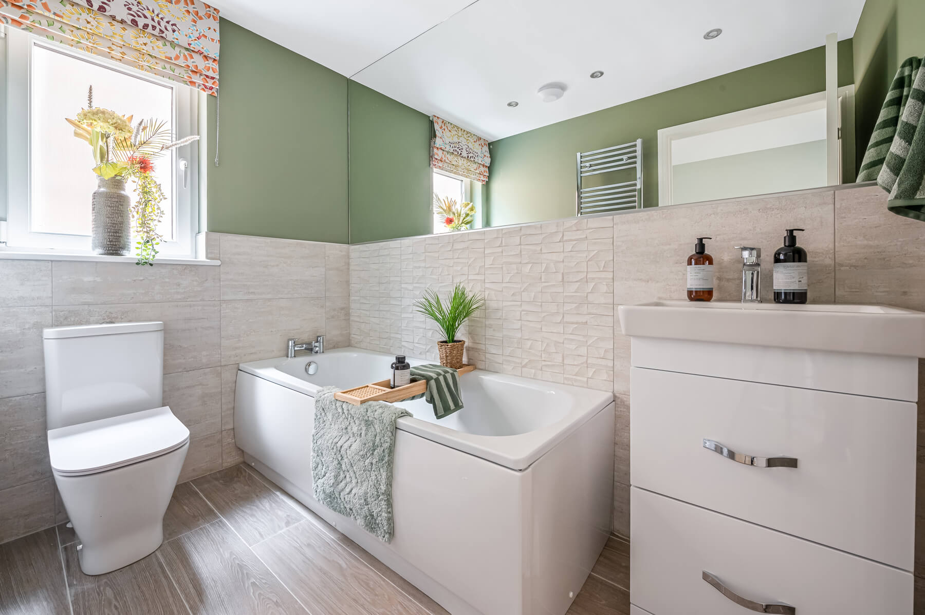 The 4 bedroom Douglas show home Lauder Grove Ratho Station