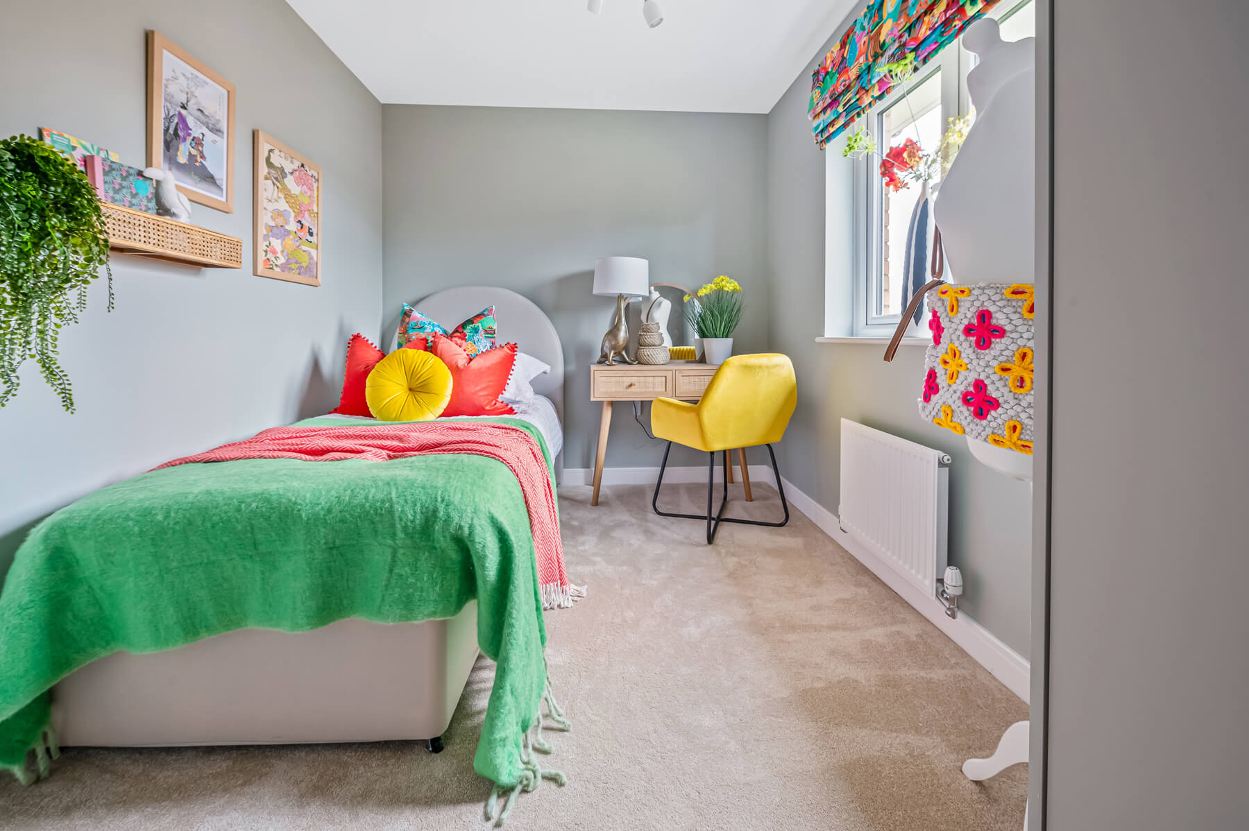 The 4 bedroom Douglas show home Lauder Grove Ratho Station