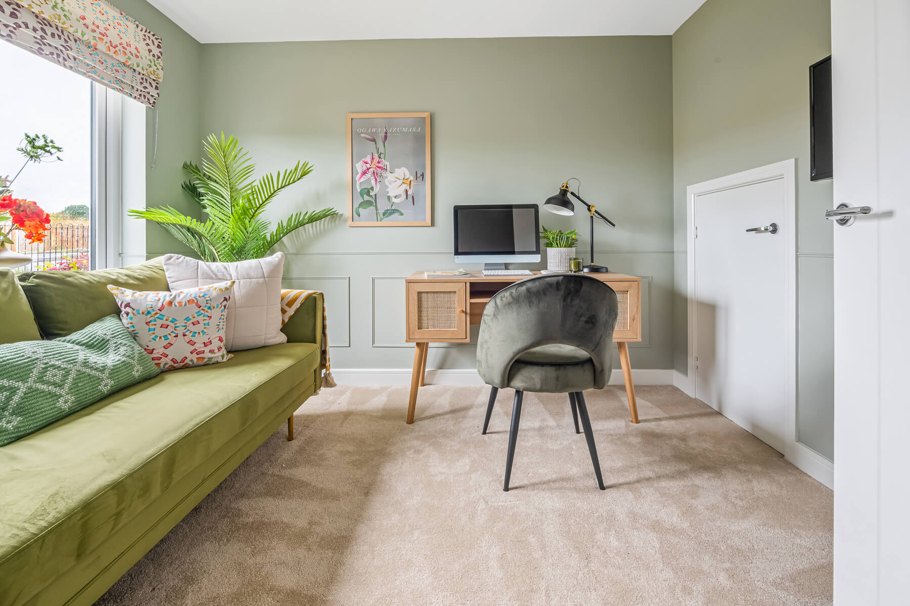 The 4 bedroom Douglas show home Lauder Grove Ratho Station