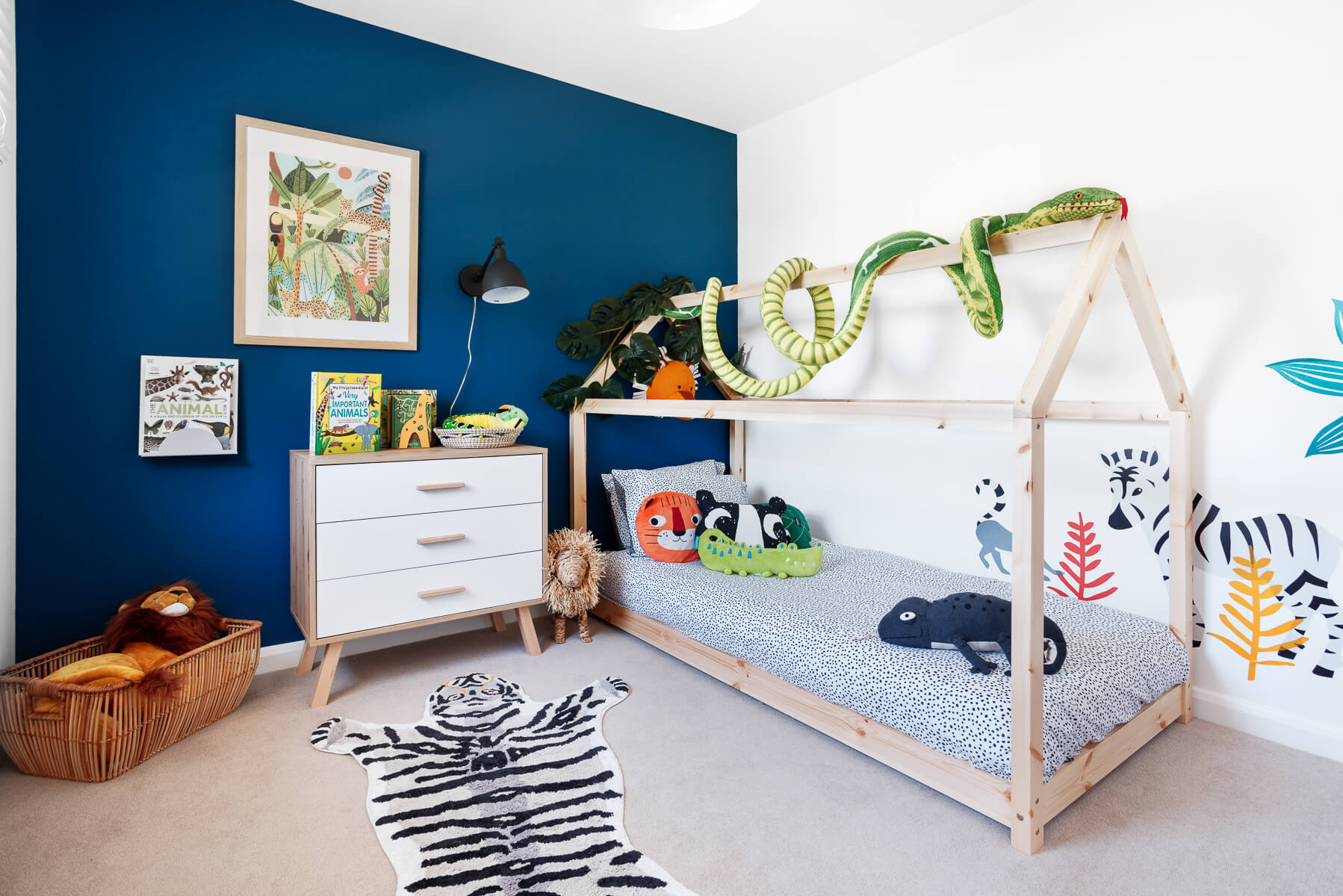 bedroom 4 Fraser Sinclair Gardens show home roslin