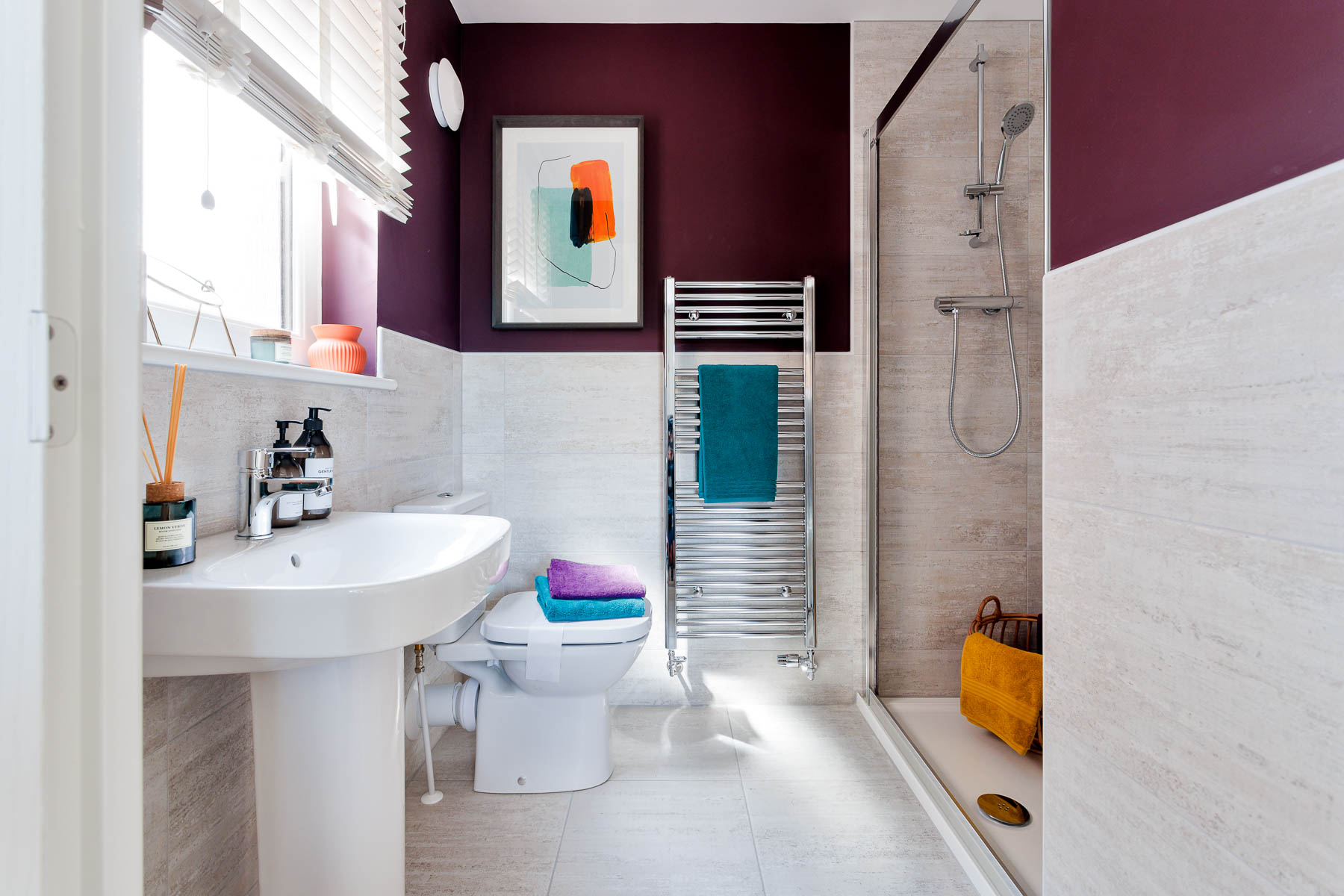 The Geddes bedroom one en suite