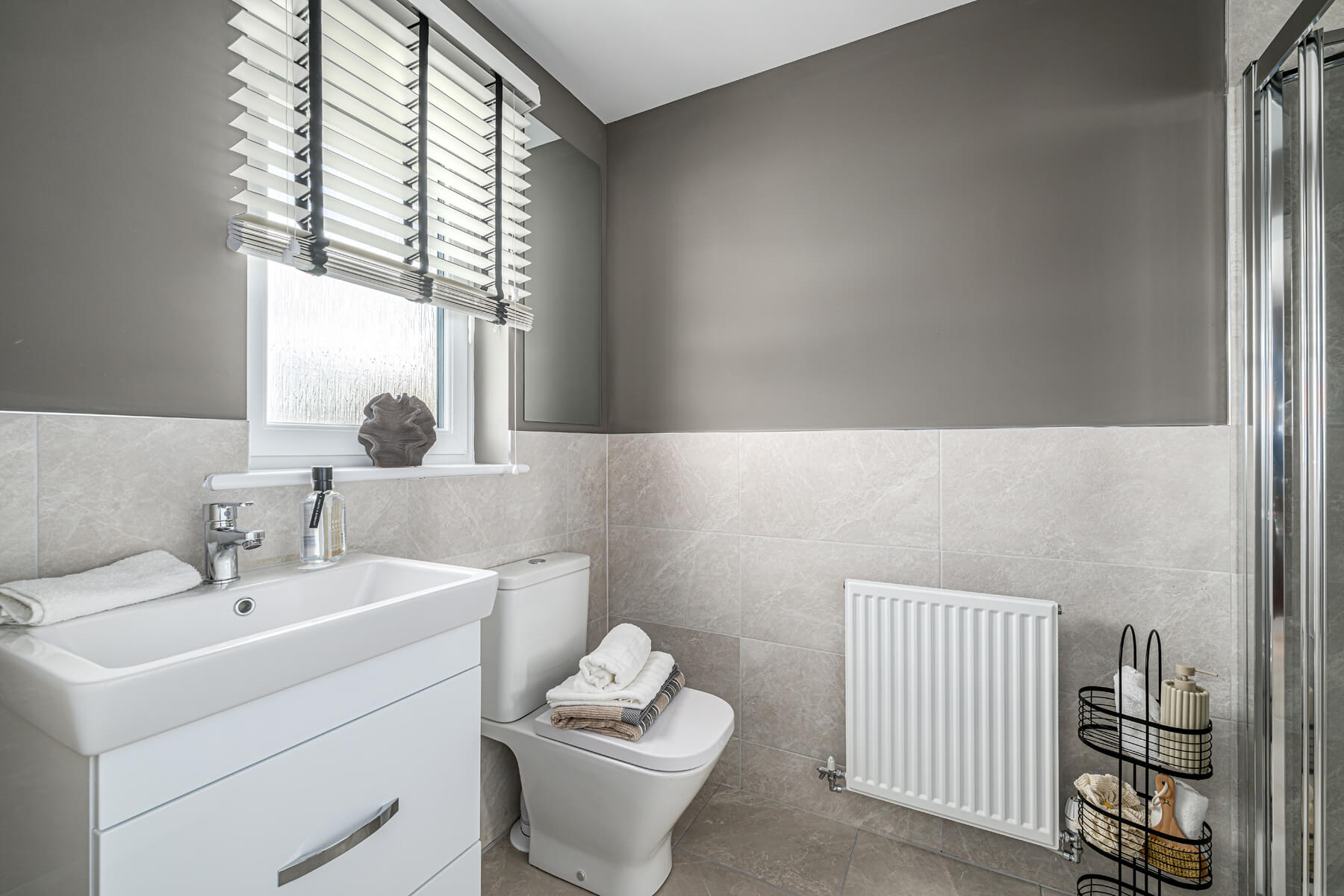 An example of the Hume bedroom 1 en suite