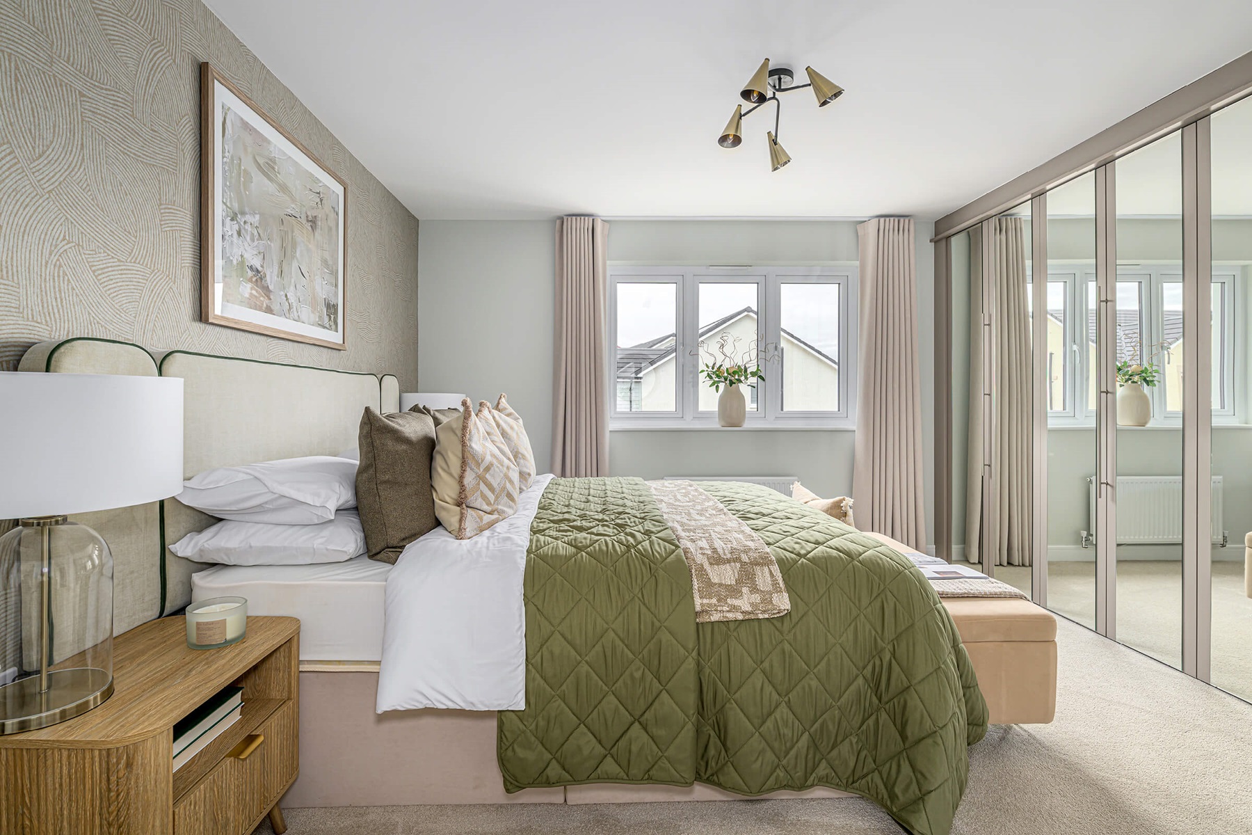 The Maxwell bedroom 1