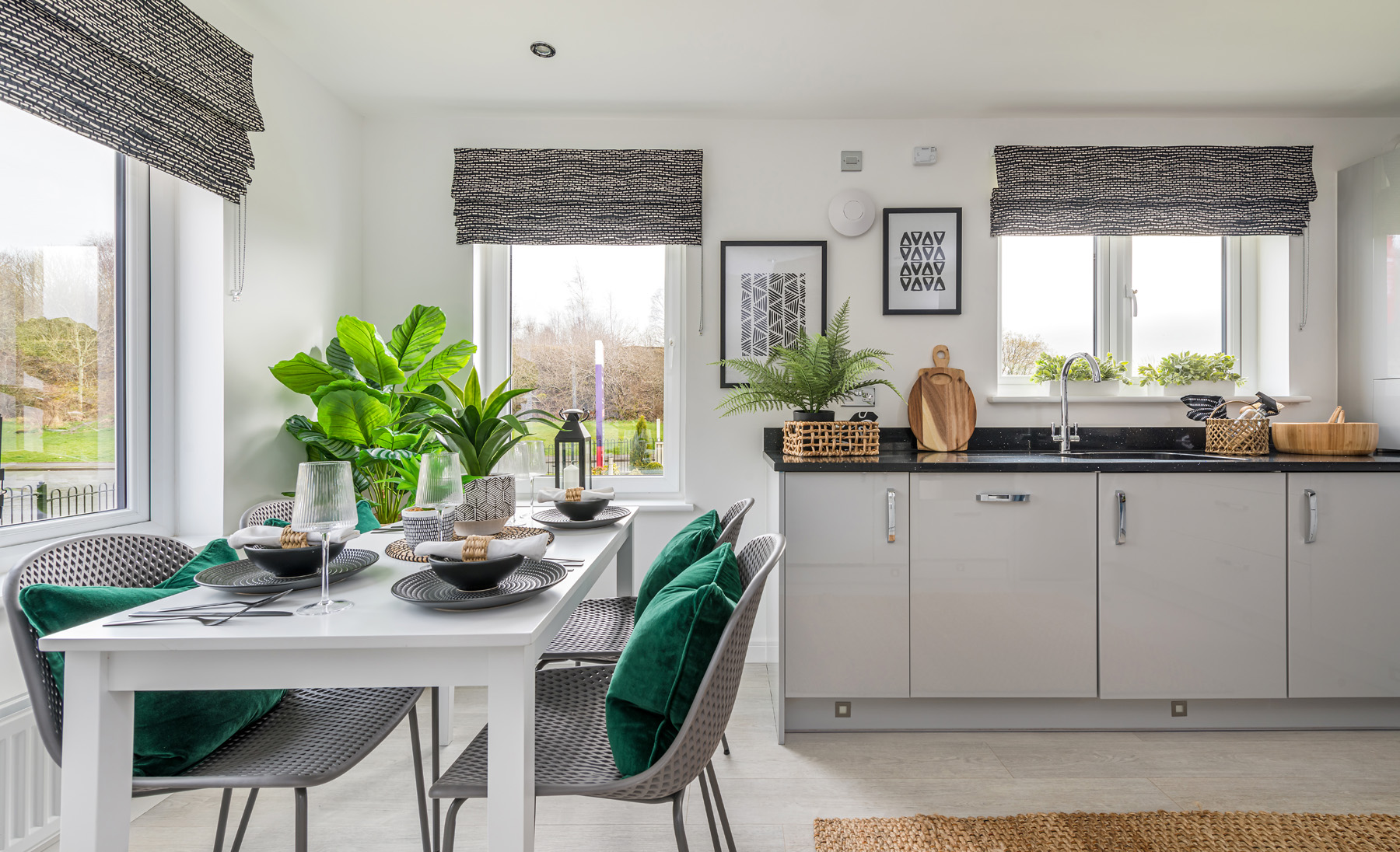 Kitchen dining area in the Boswell