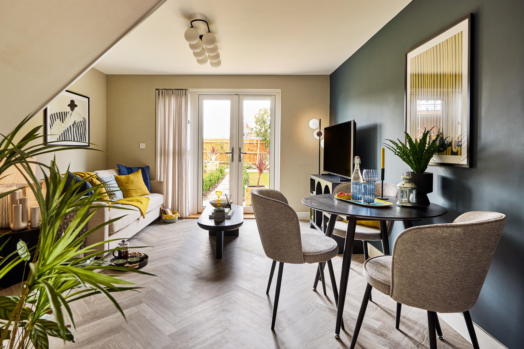 Avonsford Lounge