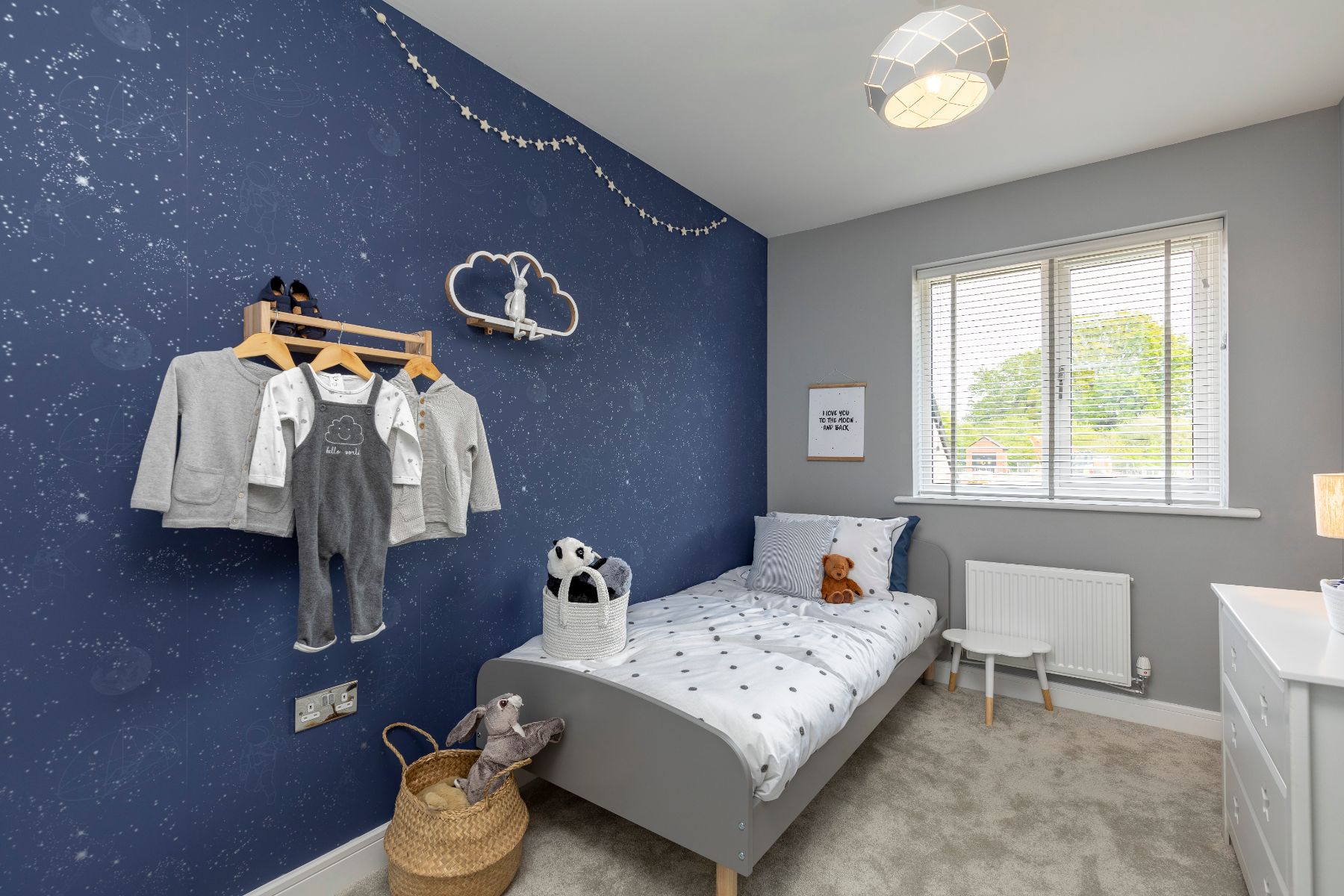 Benford example bedroom