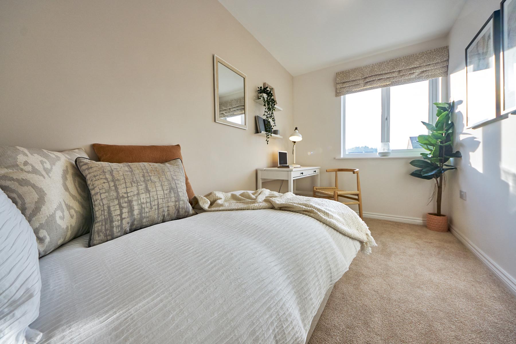 Benford example bedroom