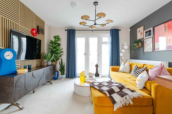 2 bedroom detached