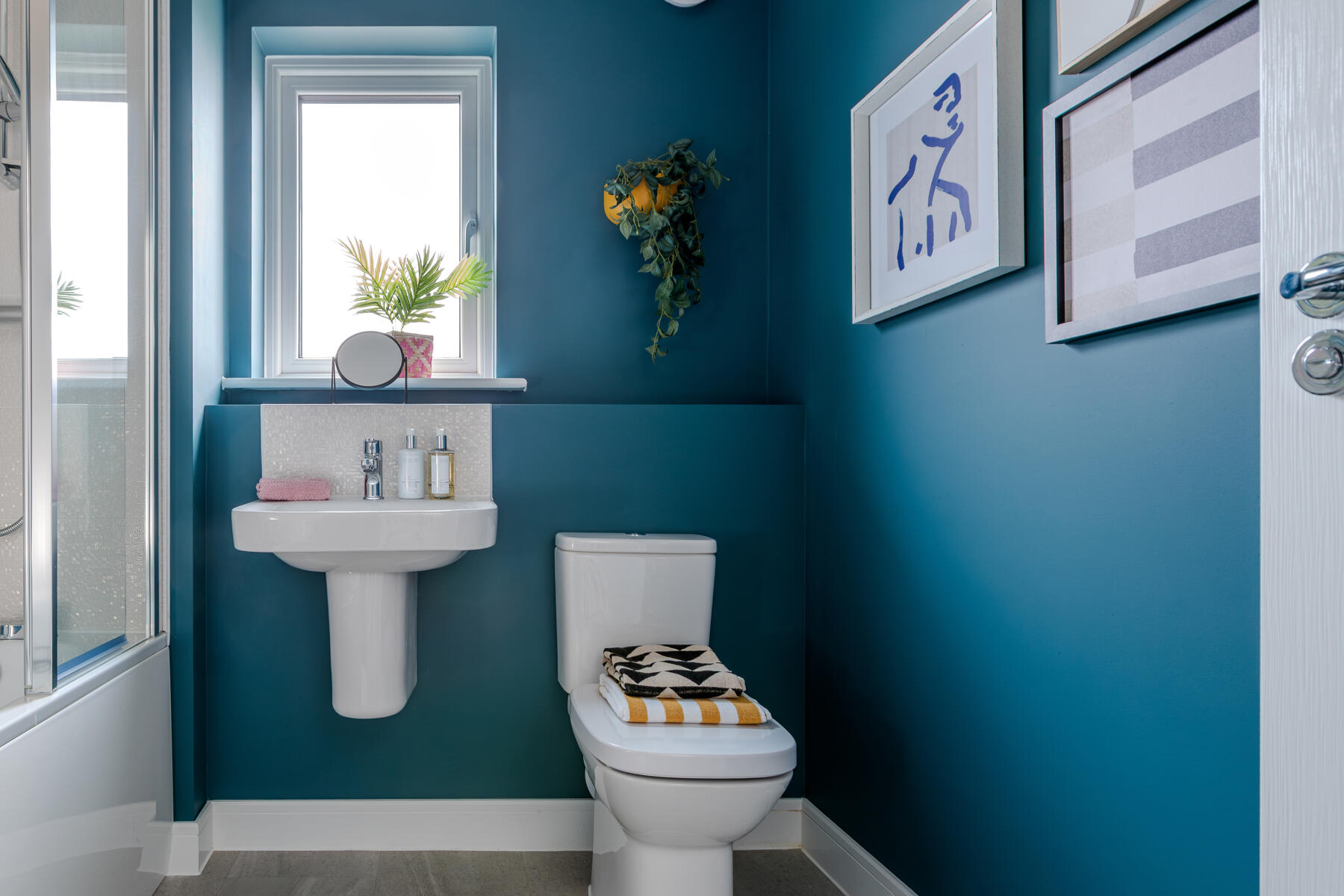 Harrton example bathroom