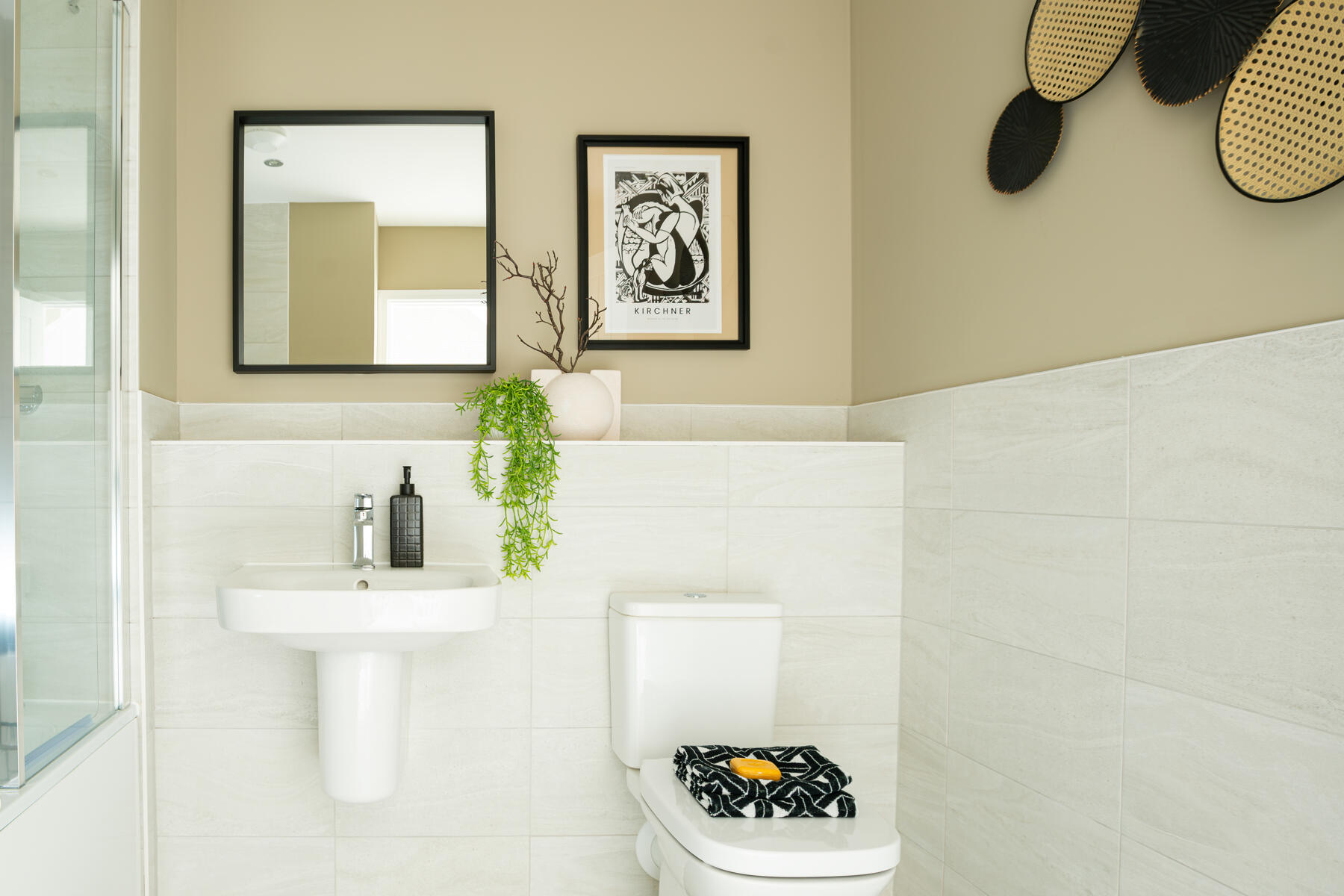 Harrton example bathroom