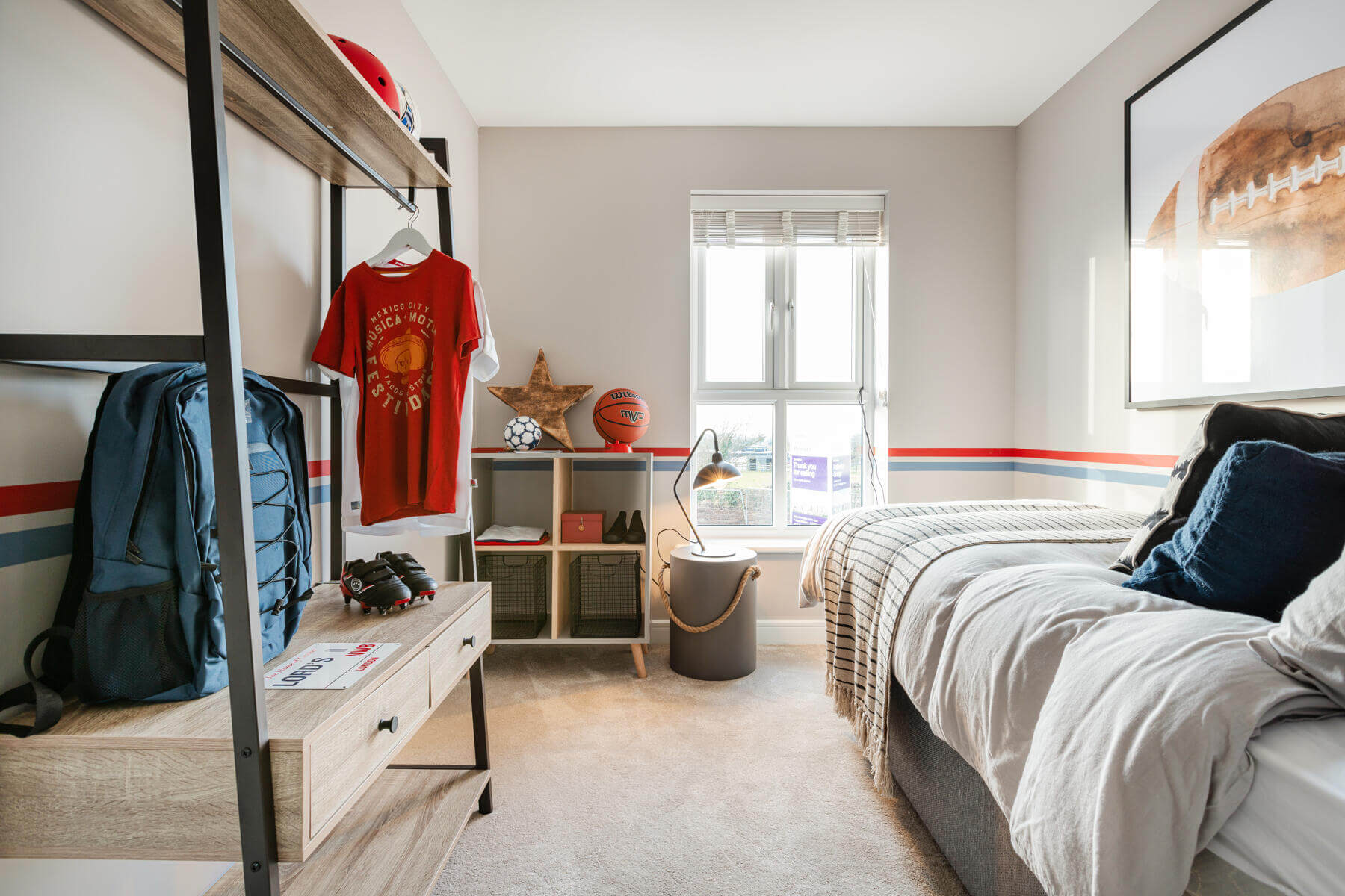 Bedroom 4 of the Huxford