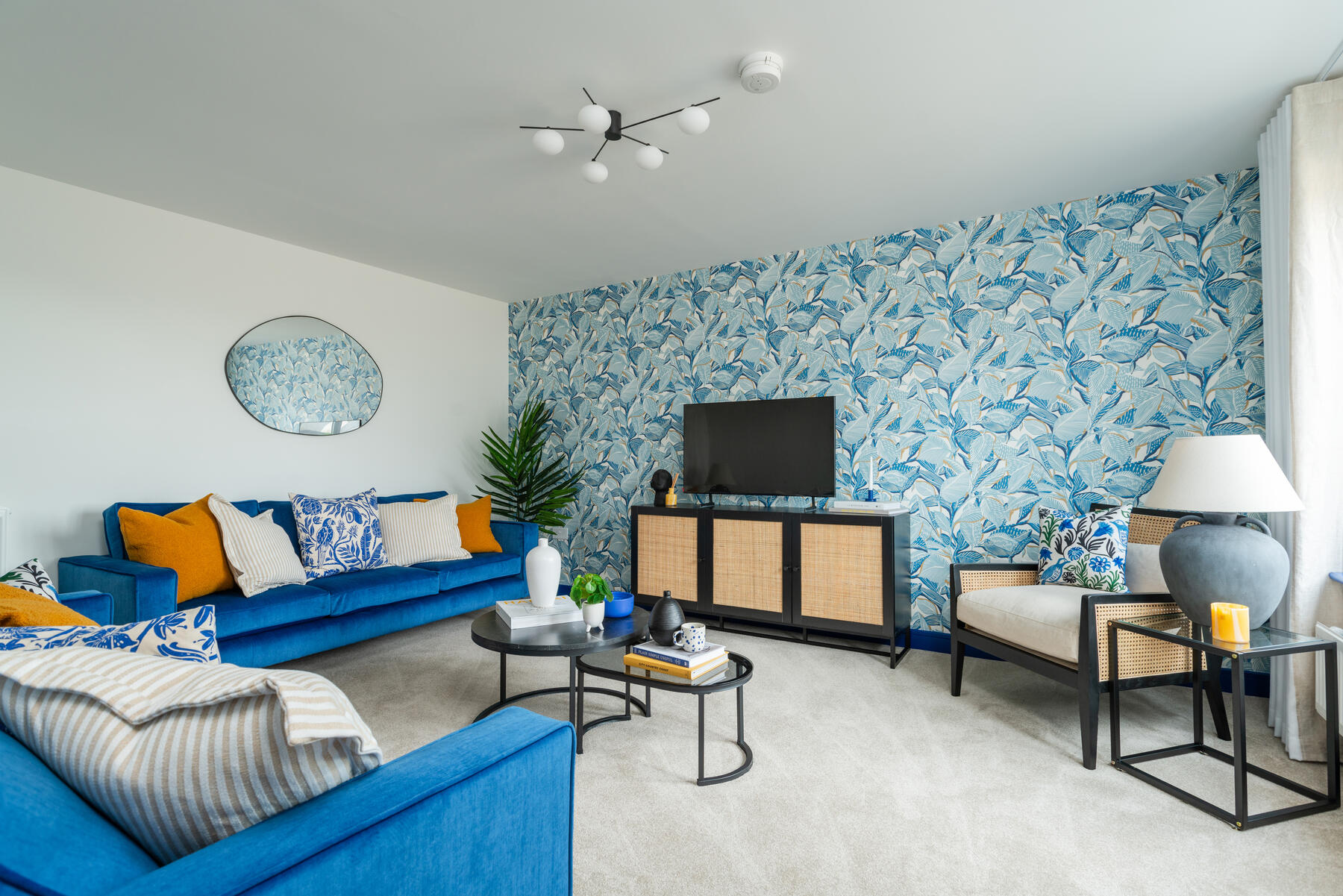 Huxford - Lounge