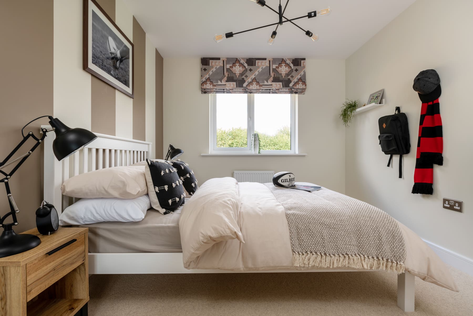 Bedroom 4 in The Manford