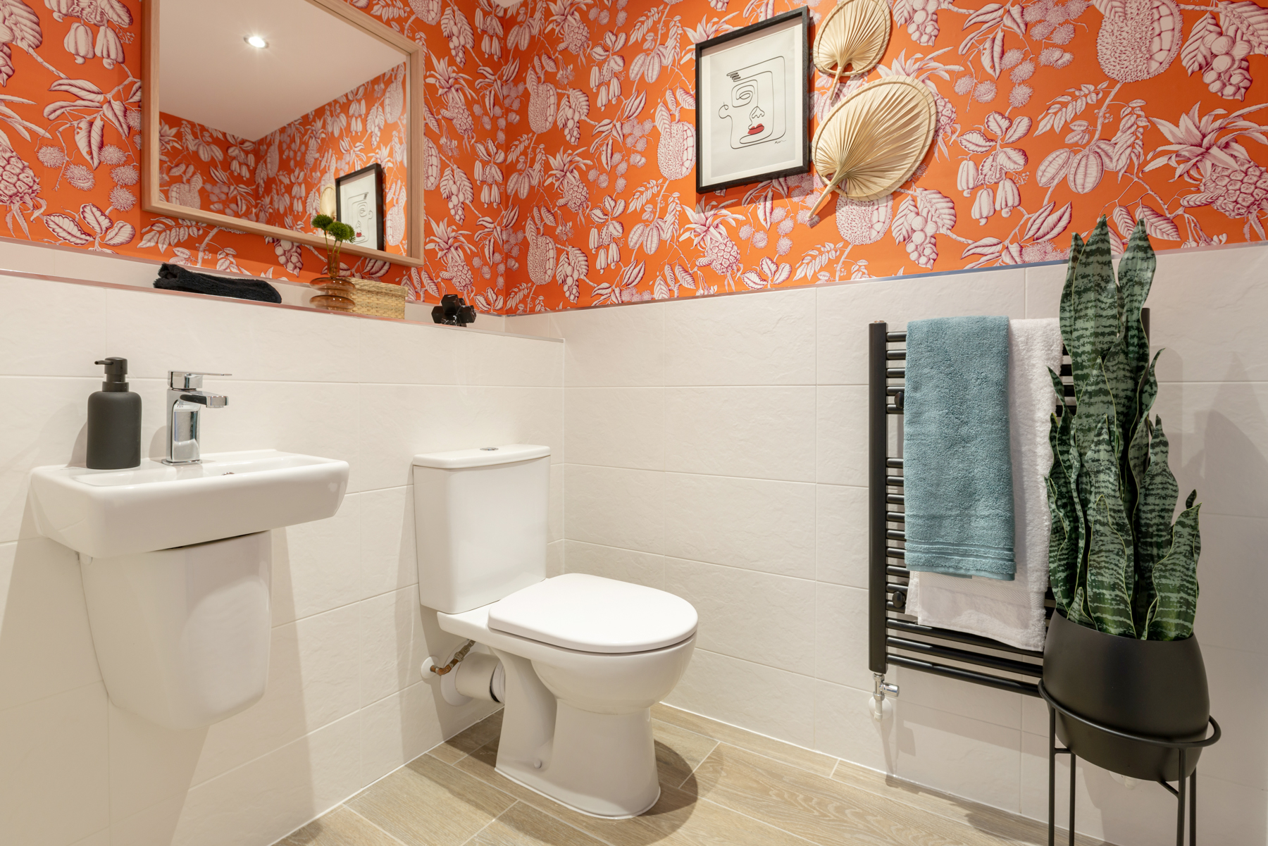 A guest cloakroom on the ground floor