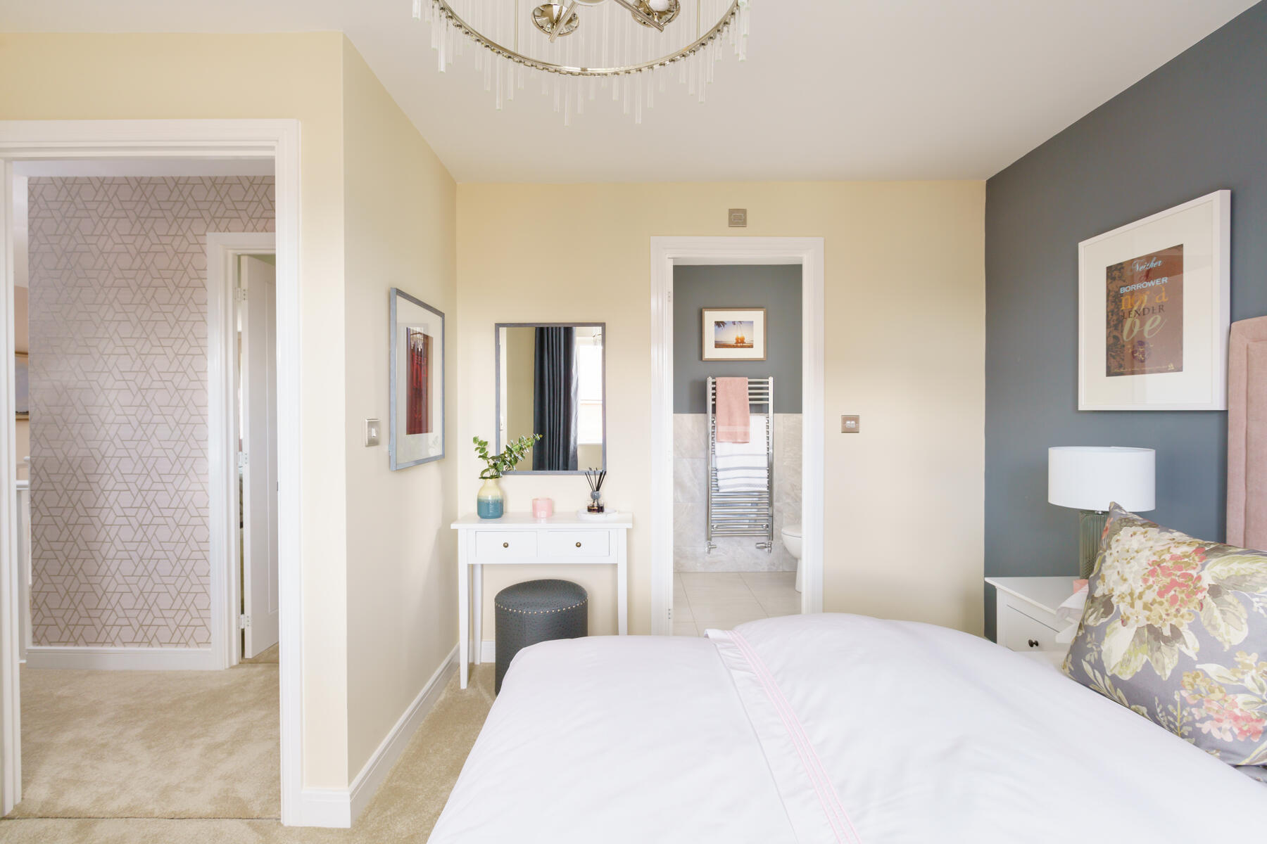 Waford example double bedroom with en suite 