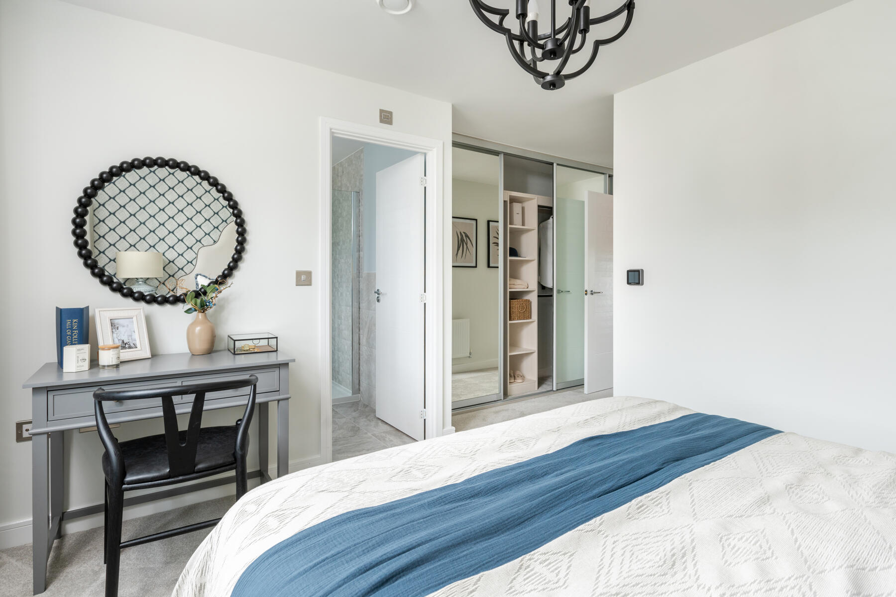 with space for storage and an en-suite