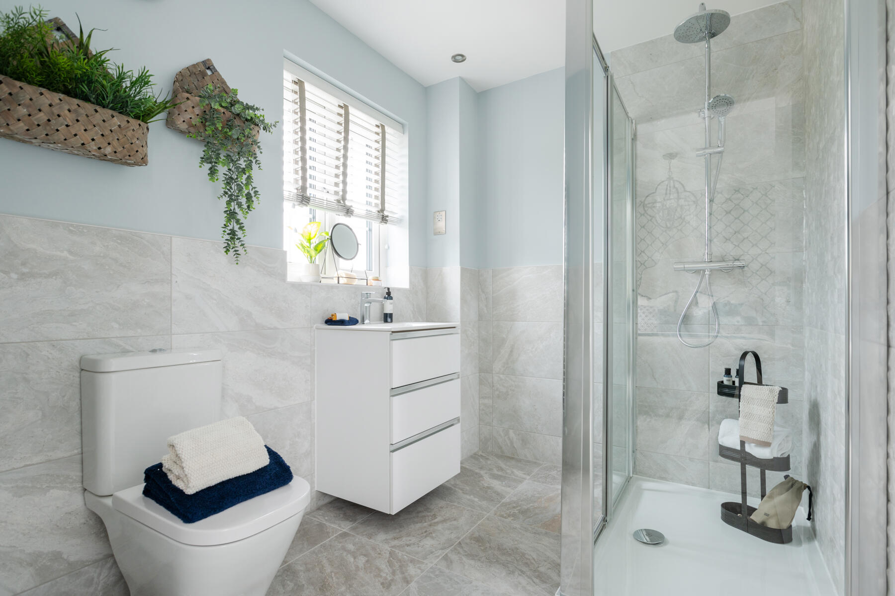 A stylish en-suite just for you