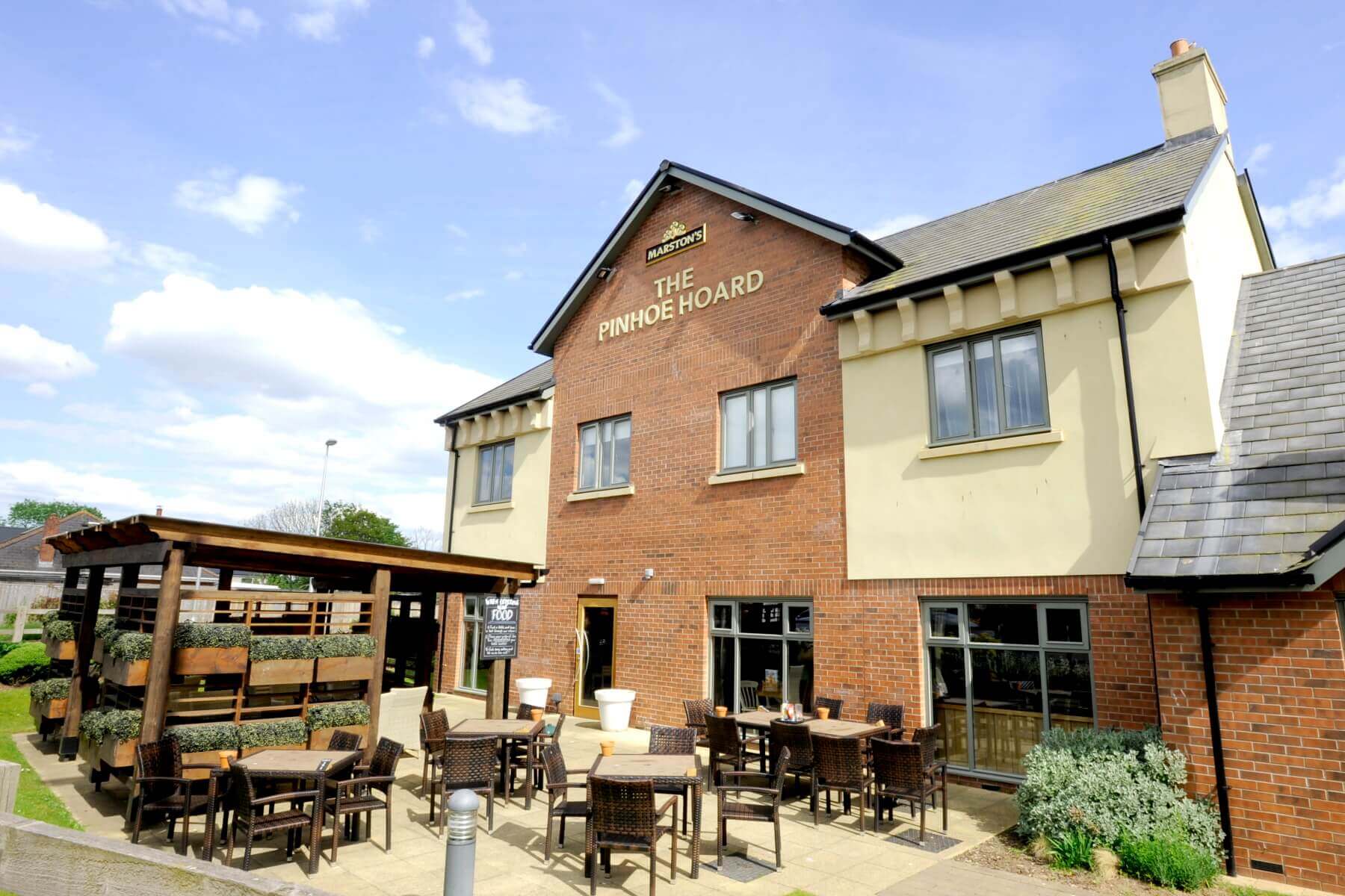 Pinhoe Hoard public house