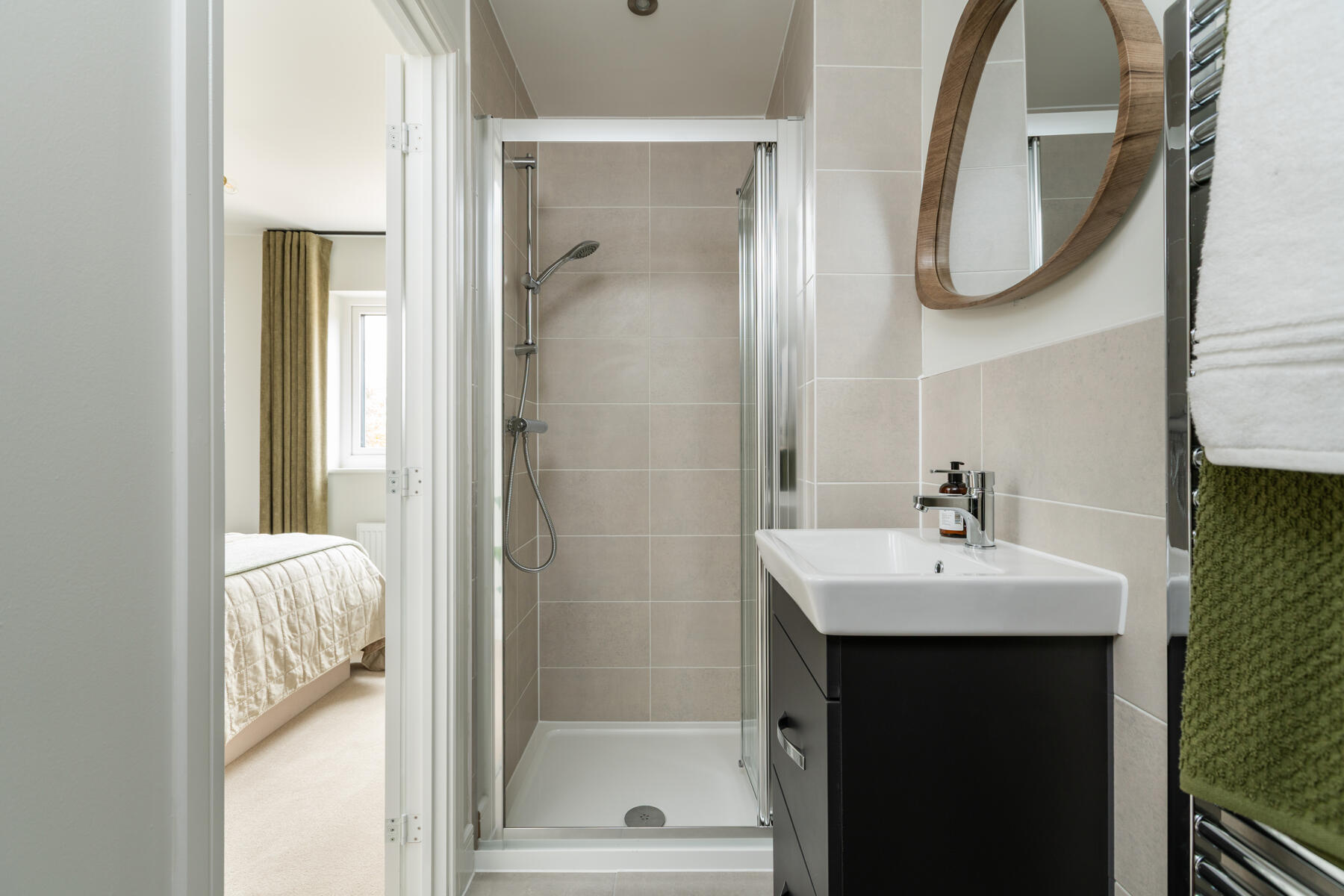 Well sized handy en suite